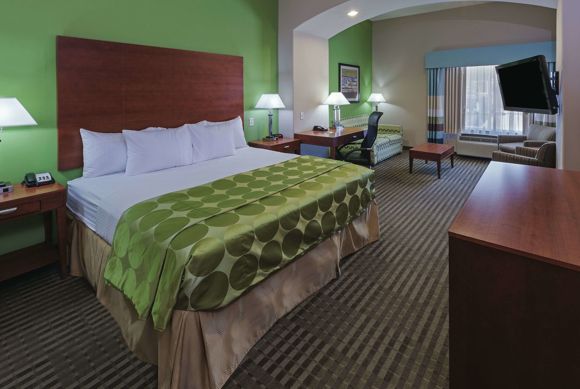 Comfort Inn & Suites