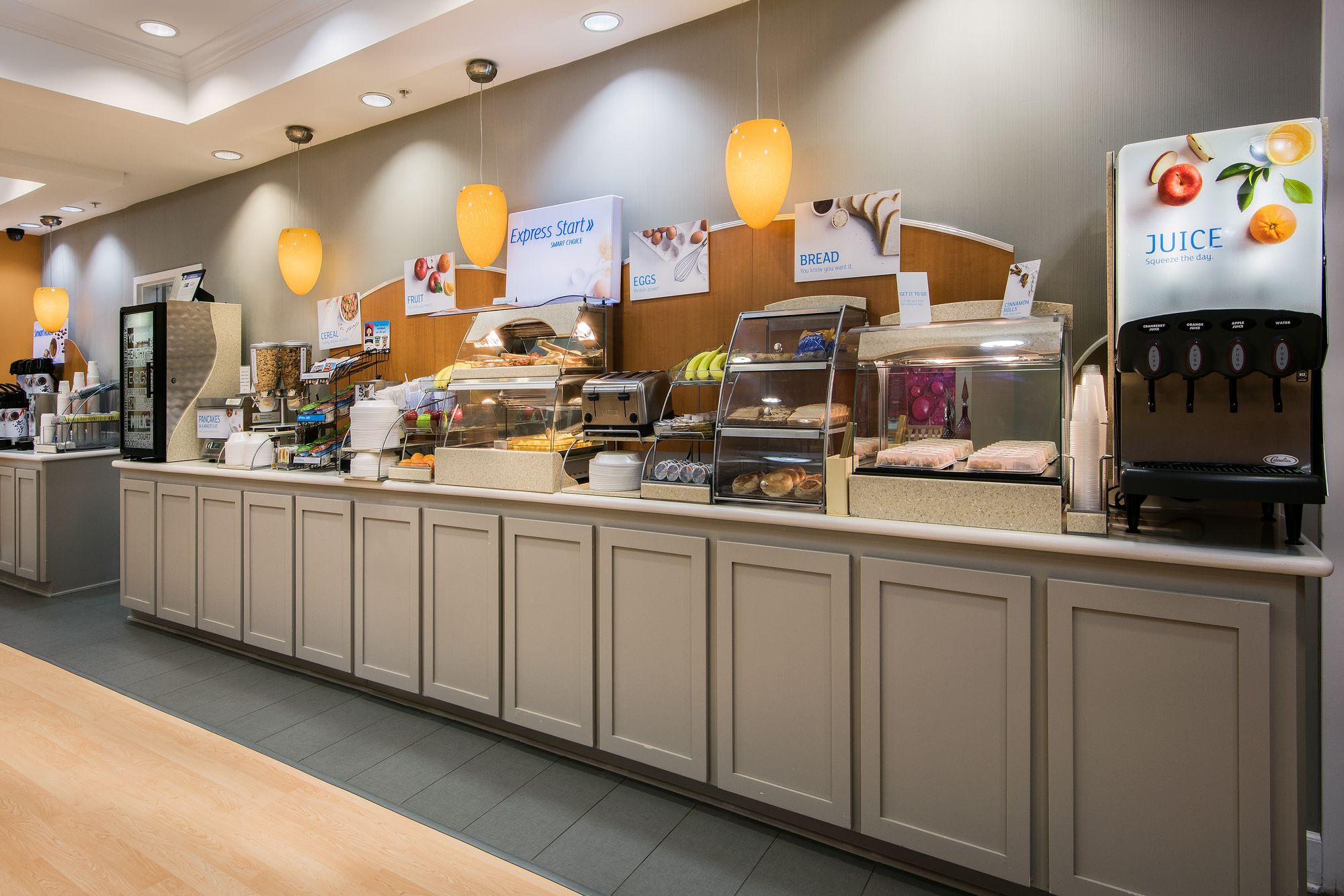 Holiday Inn Express & Suites Clute - Lake Jackson