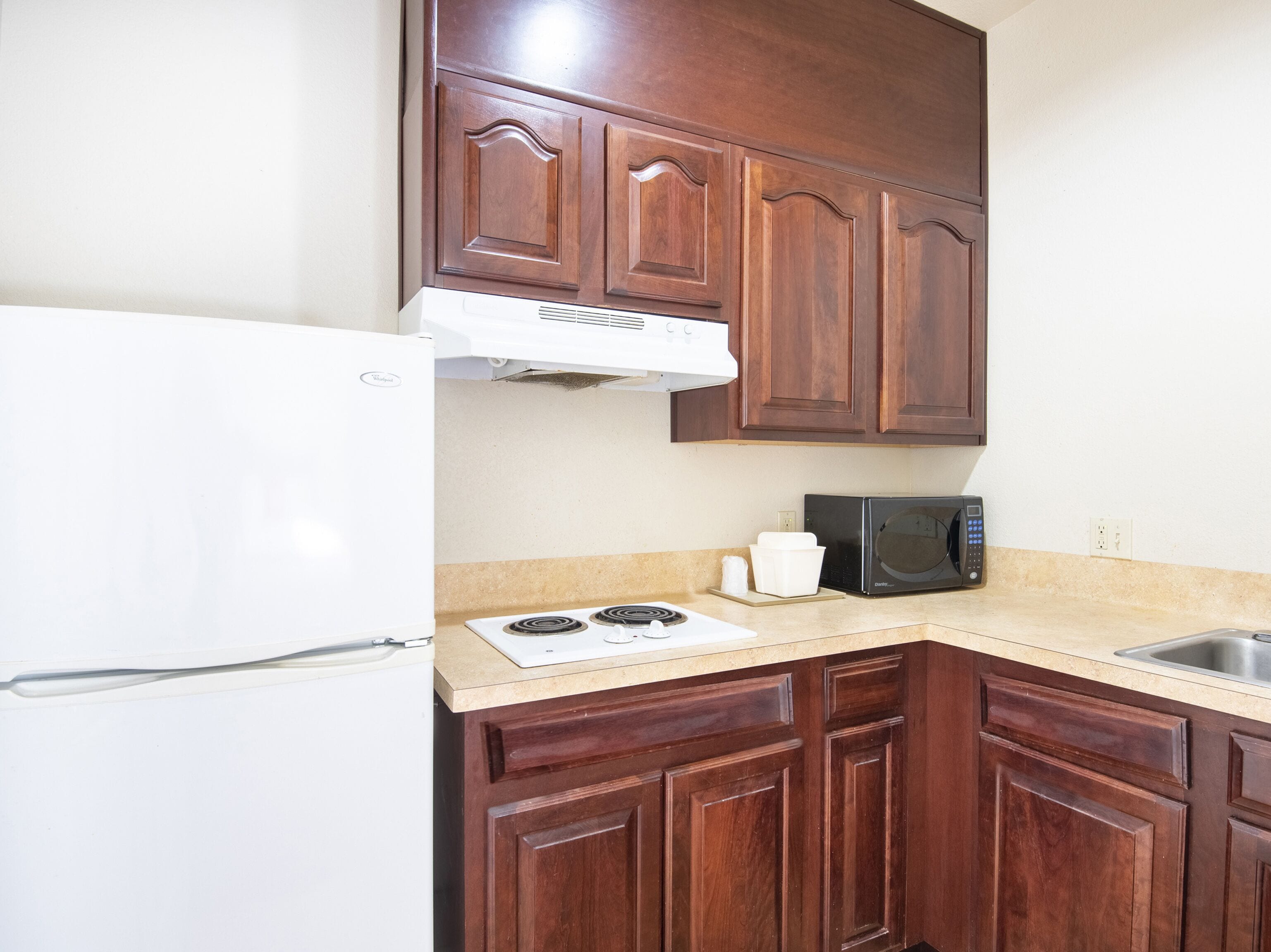 OYO Townhouse Clute Lake Jackson