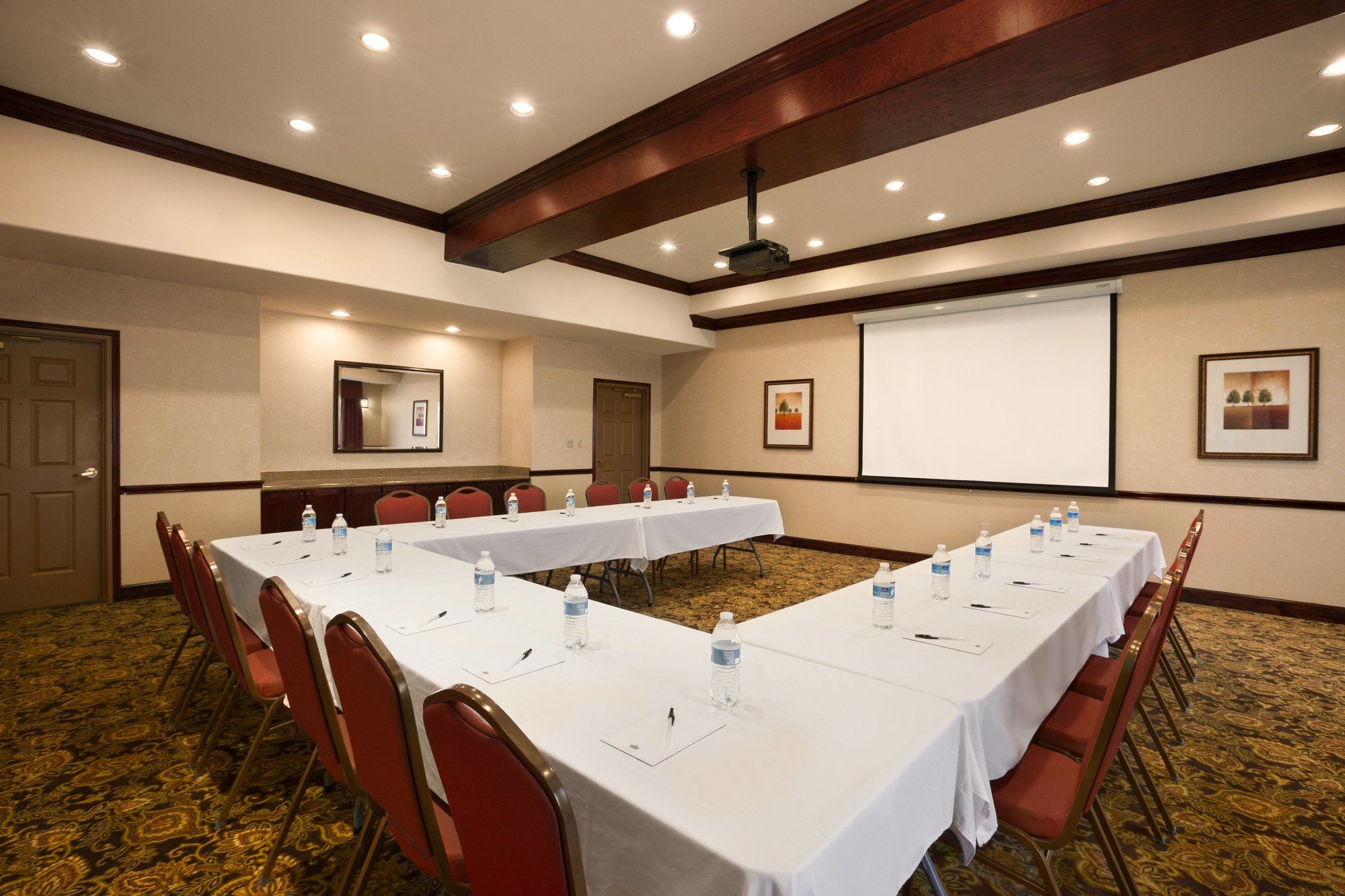 Country Inn & Suites by Radisson, College Station, TX