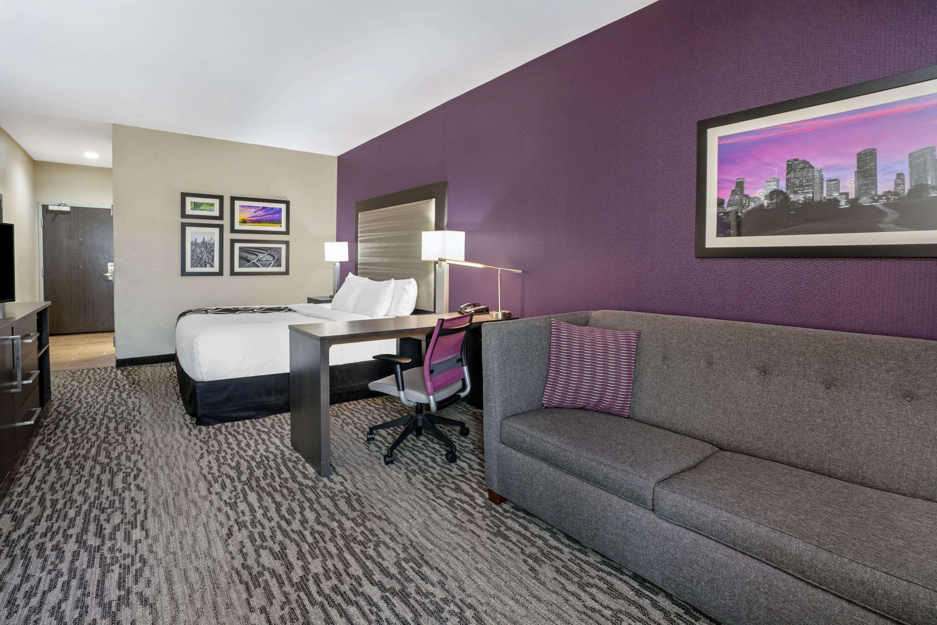 La Quinta Inn & Suites by Wyndham College Station South