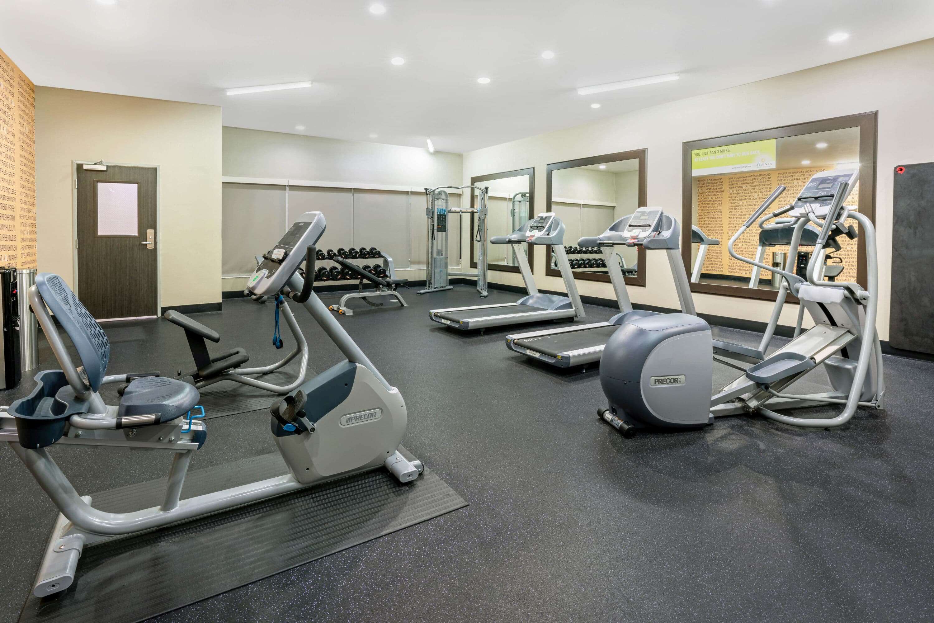La Quinta Inn & Suites by Wyndham College Station South
