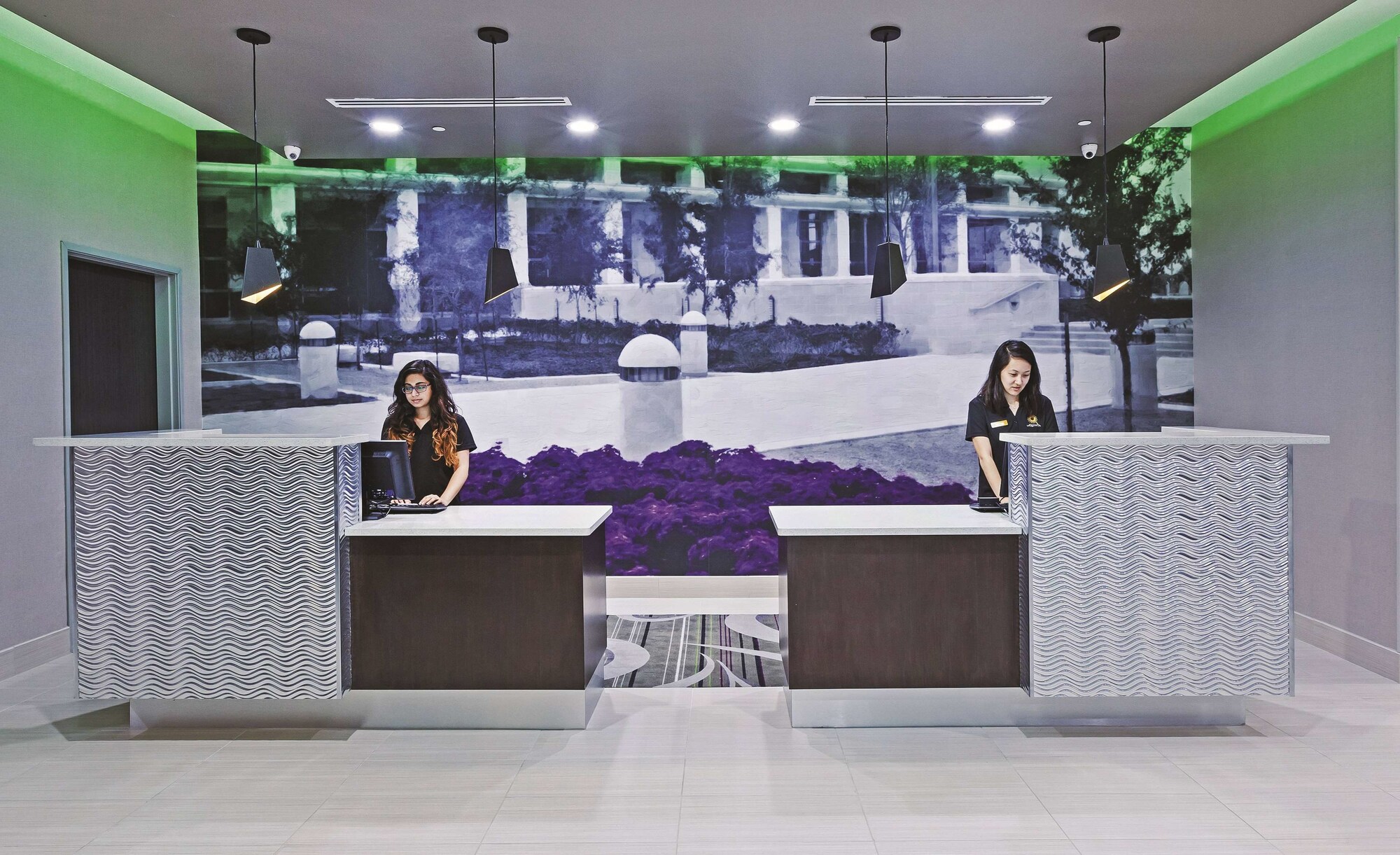 La Quinta Inn & Suites by Wyndham College Station South
