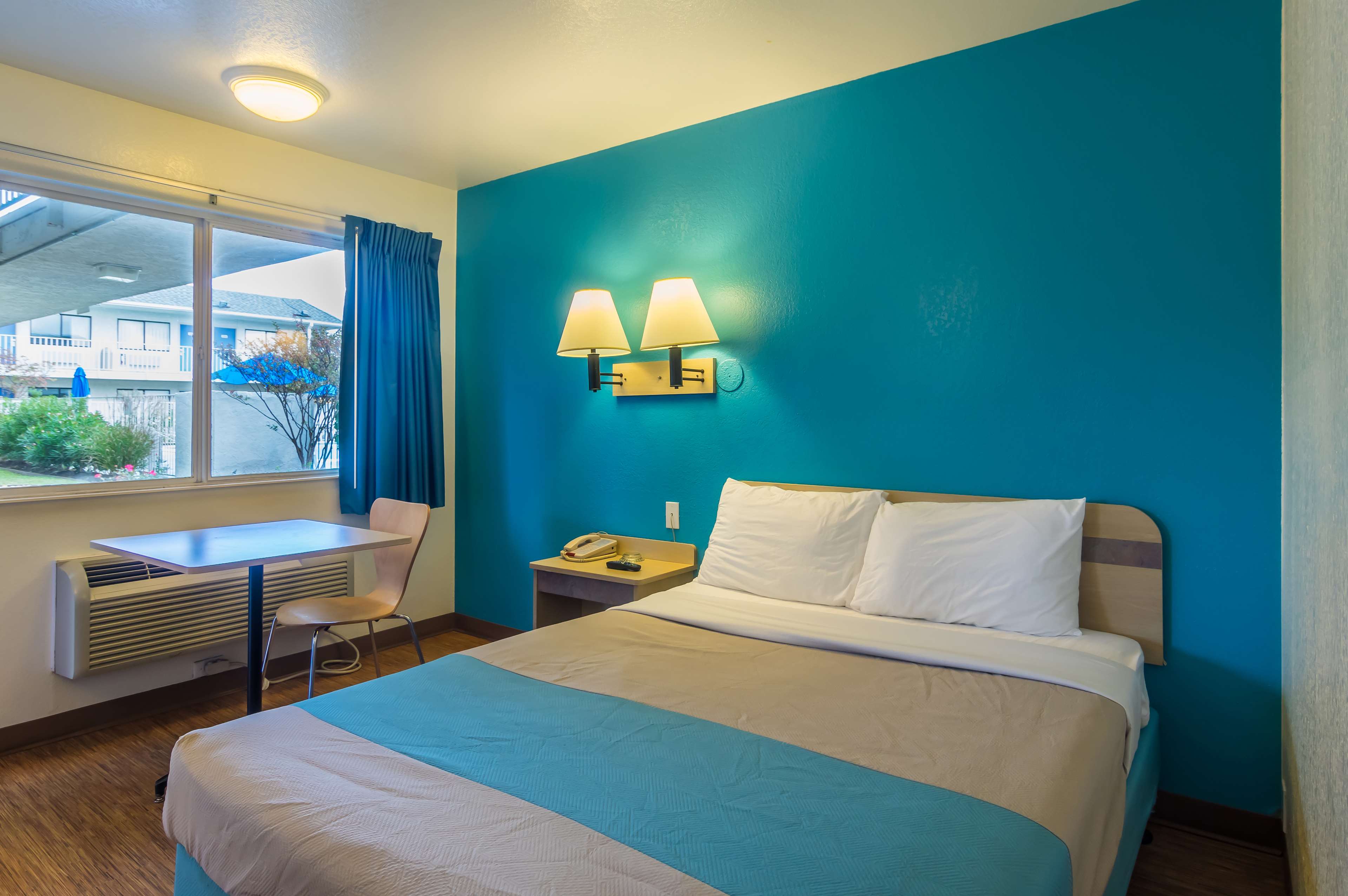 Motel 6 College Station - Bryan
