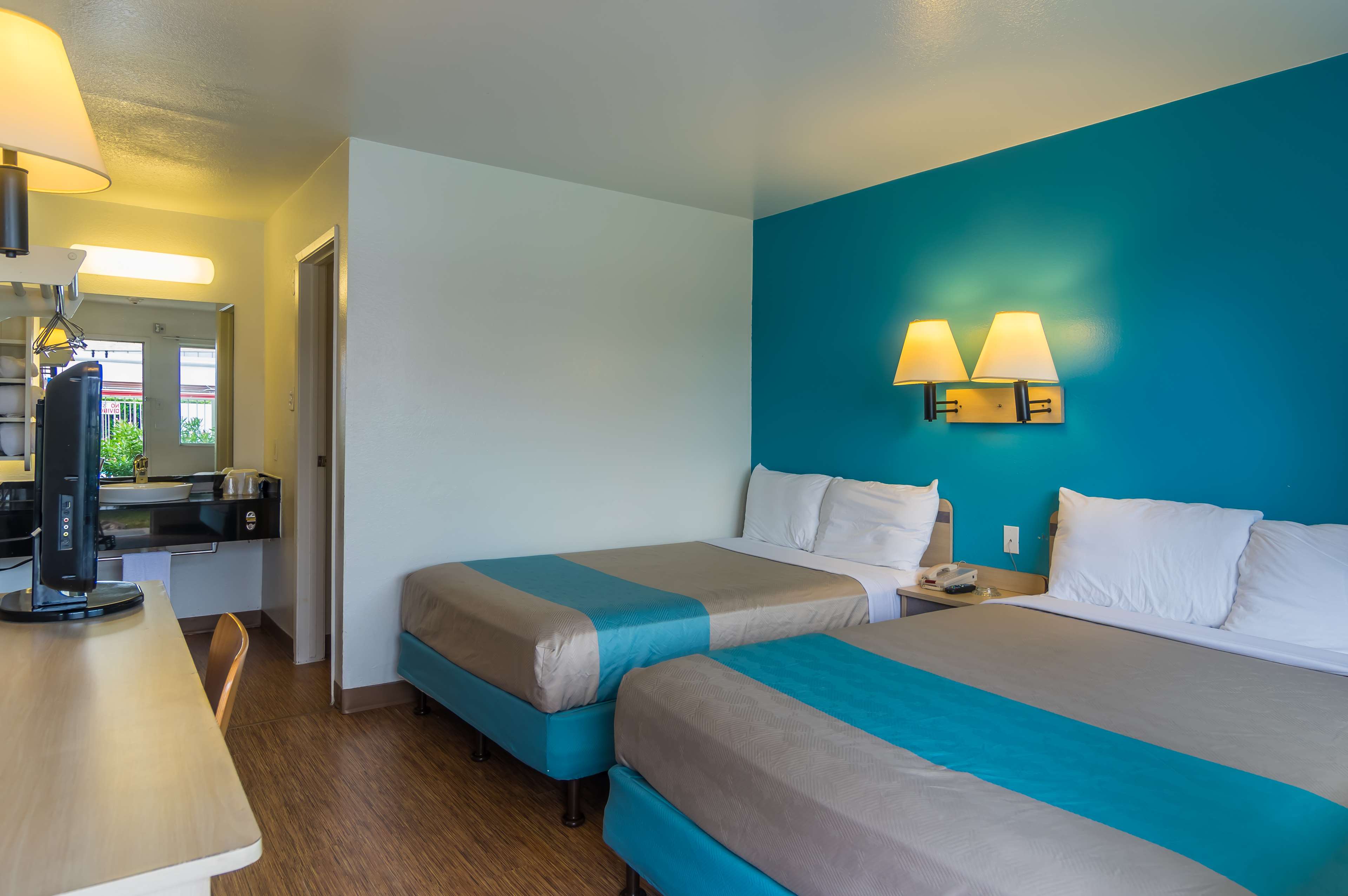 Motel 6 College Station - Bryan