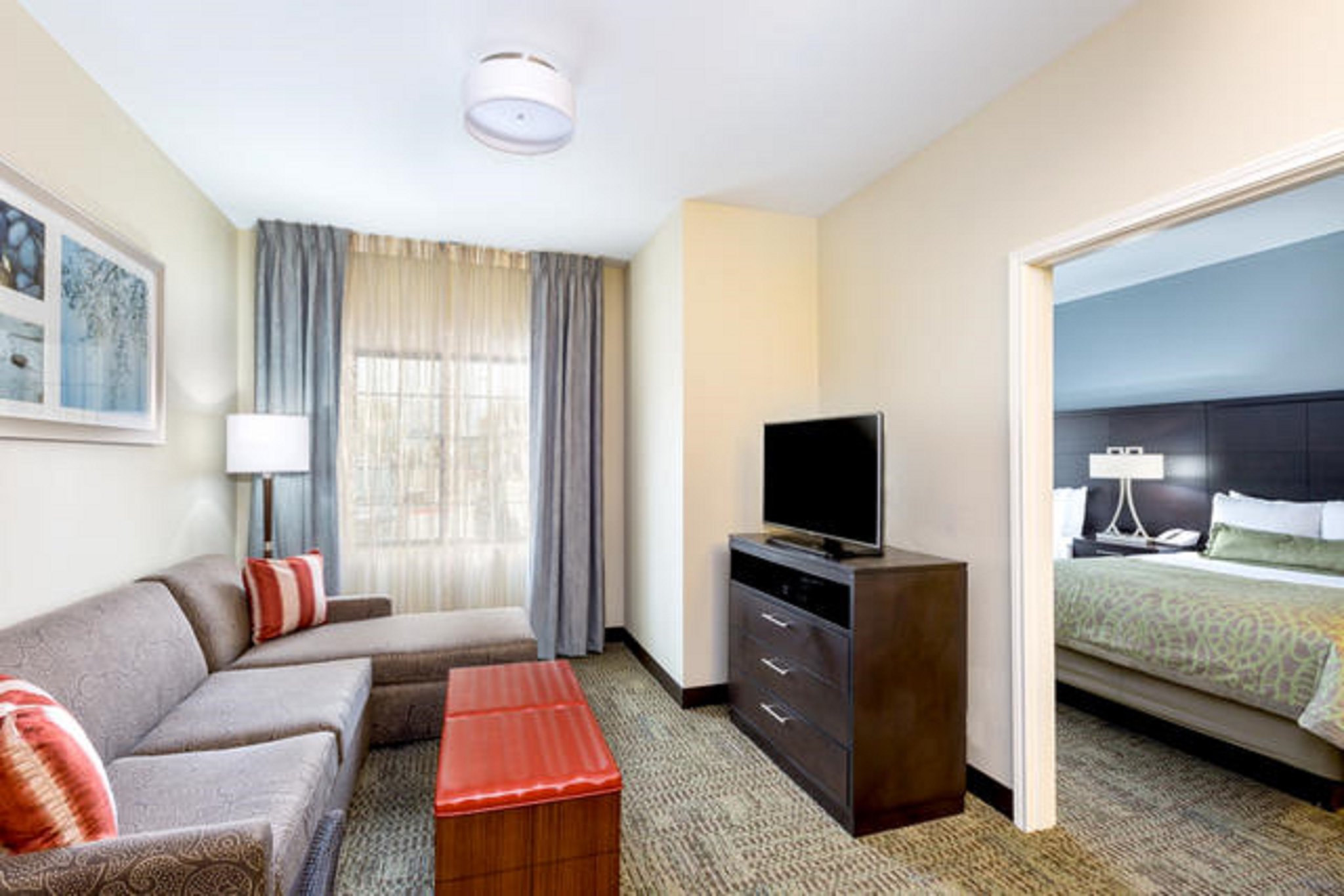 Staybridge Suites College Station