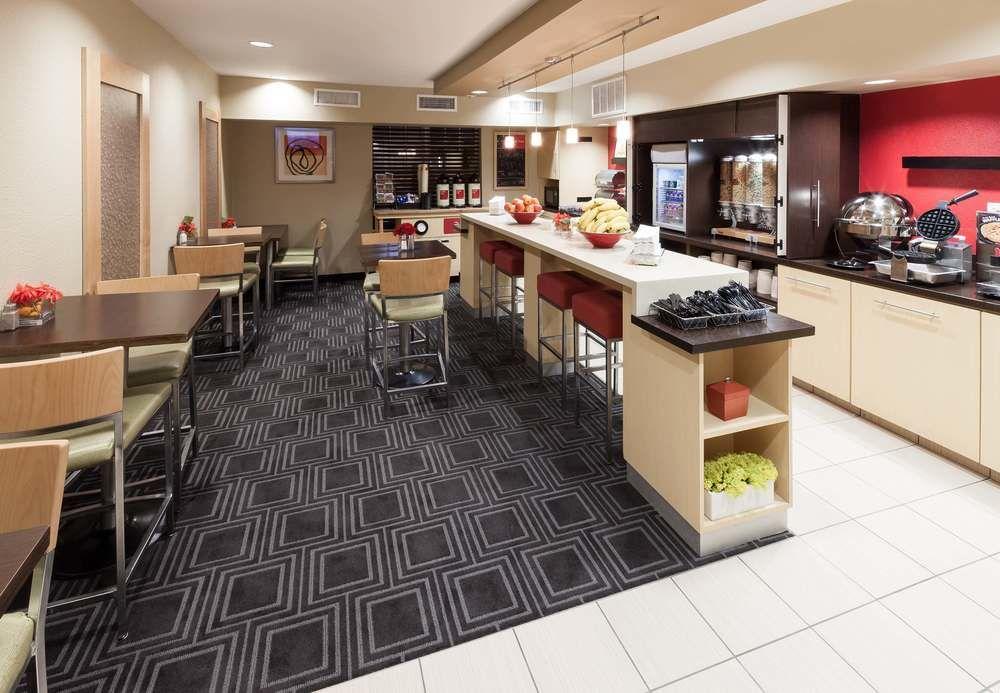 TownePlace Suites College Station