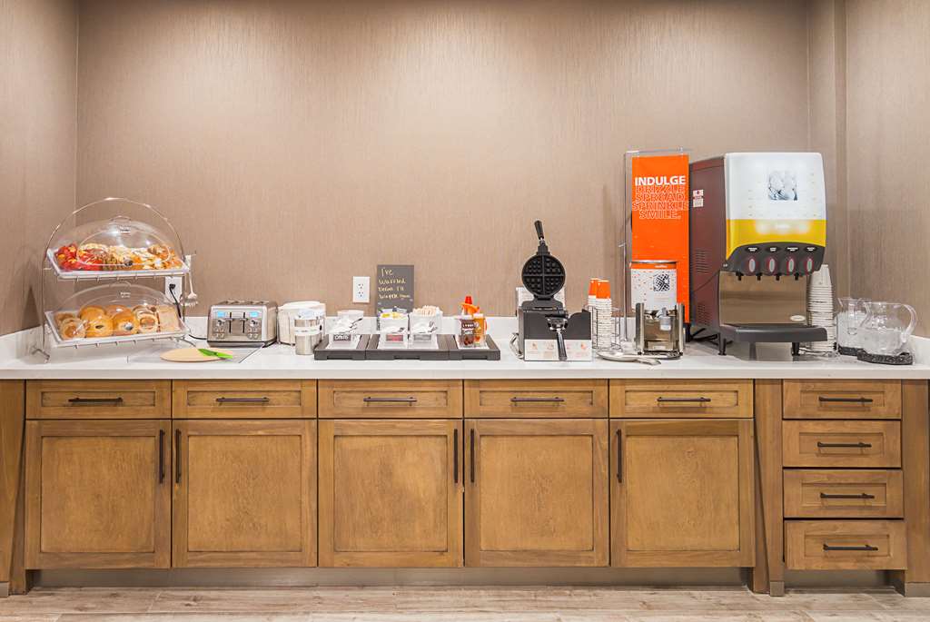 Hampton Inn & Suites Colleyville DFW West