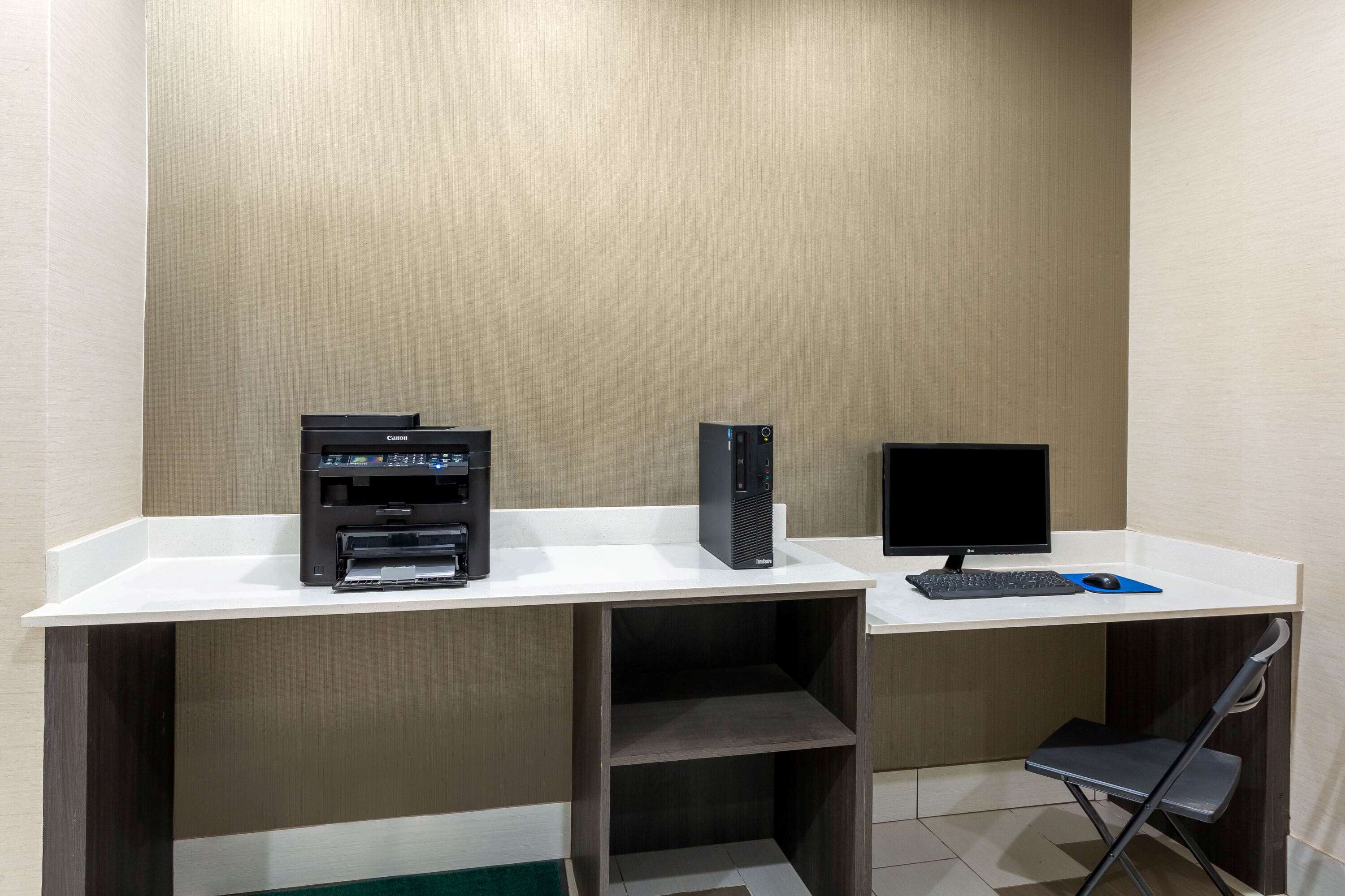 La Quinta Inn & Suites by Wyndham Colorado City