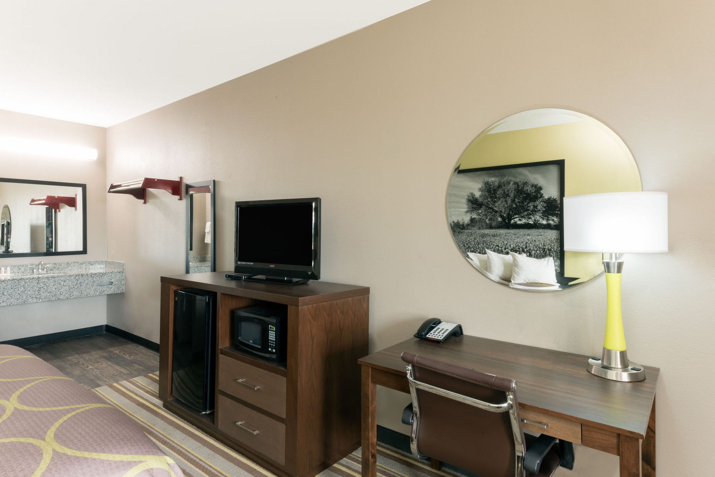 Super 8 by Wyndham Colorado City
