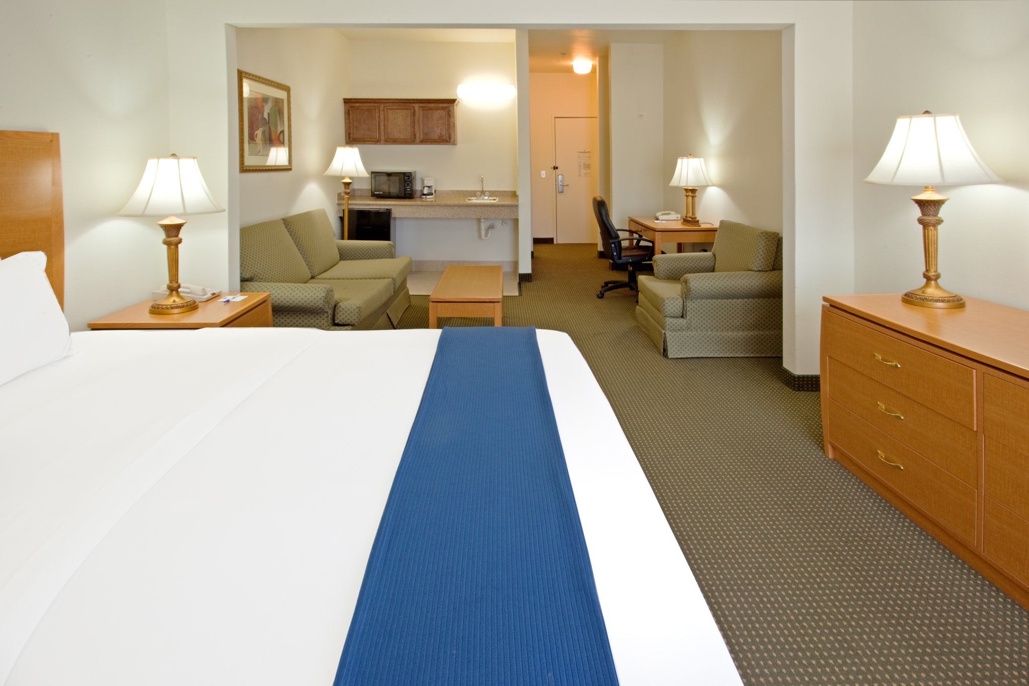 Holiday Inn Express & Suites Columbus