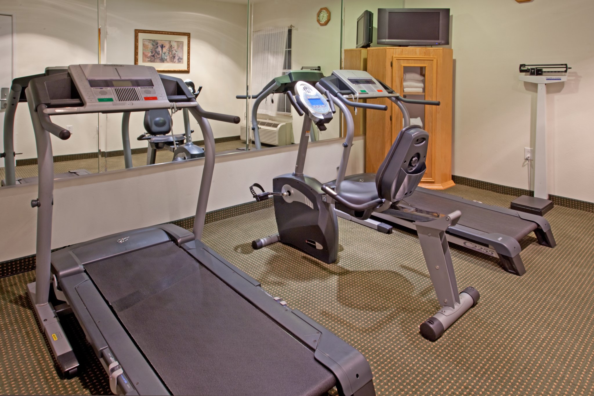 Holiday Inn Express & Suites Columbus
