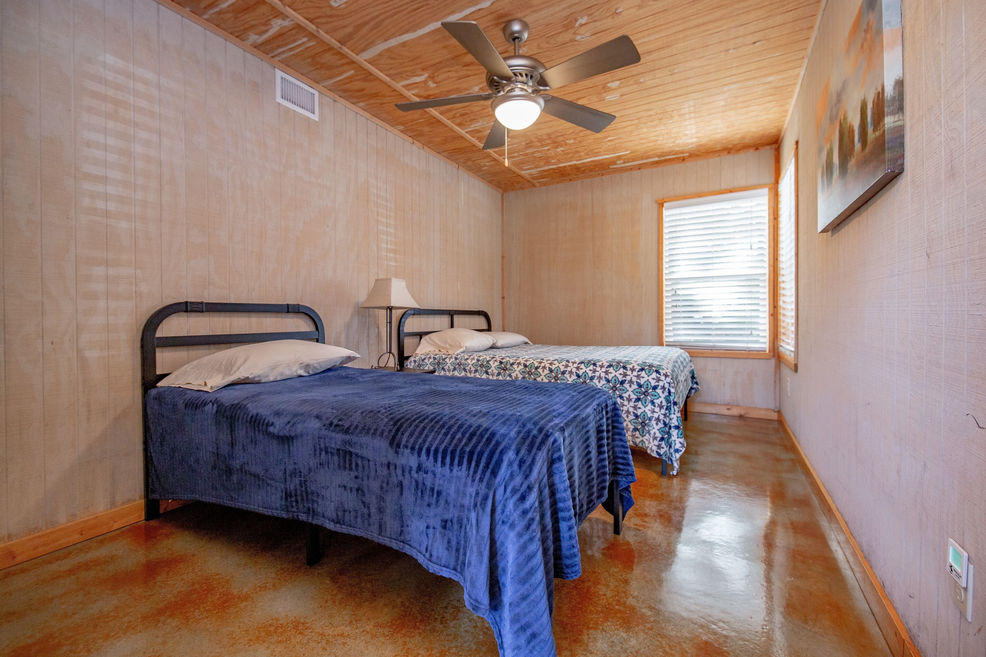 Seven Bluff Cabins