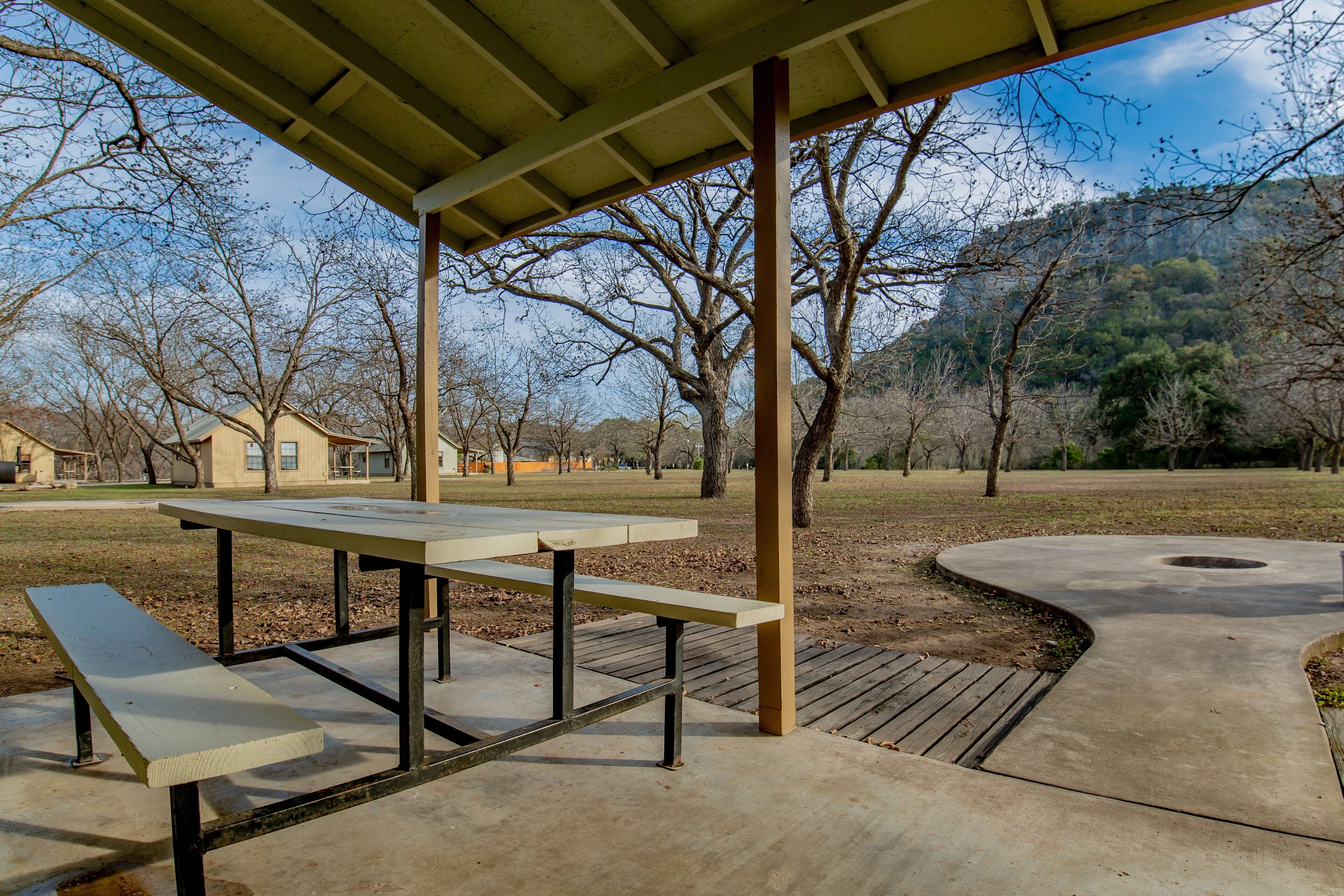 Seven Bluff Cabins