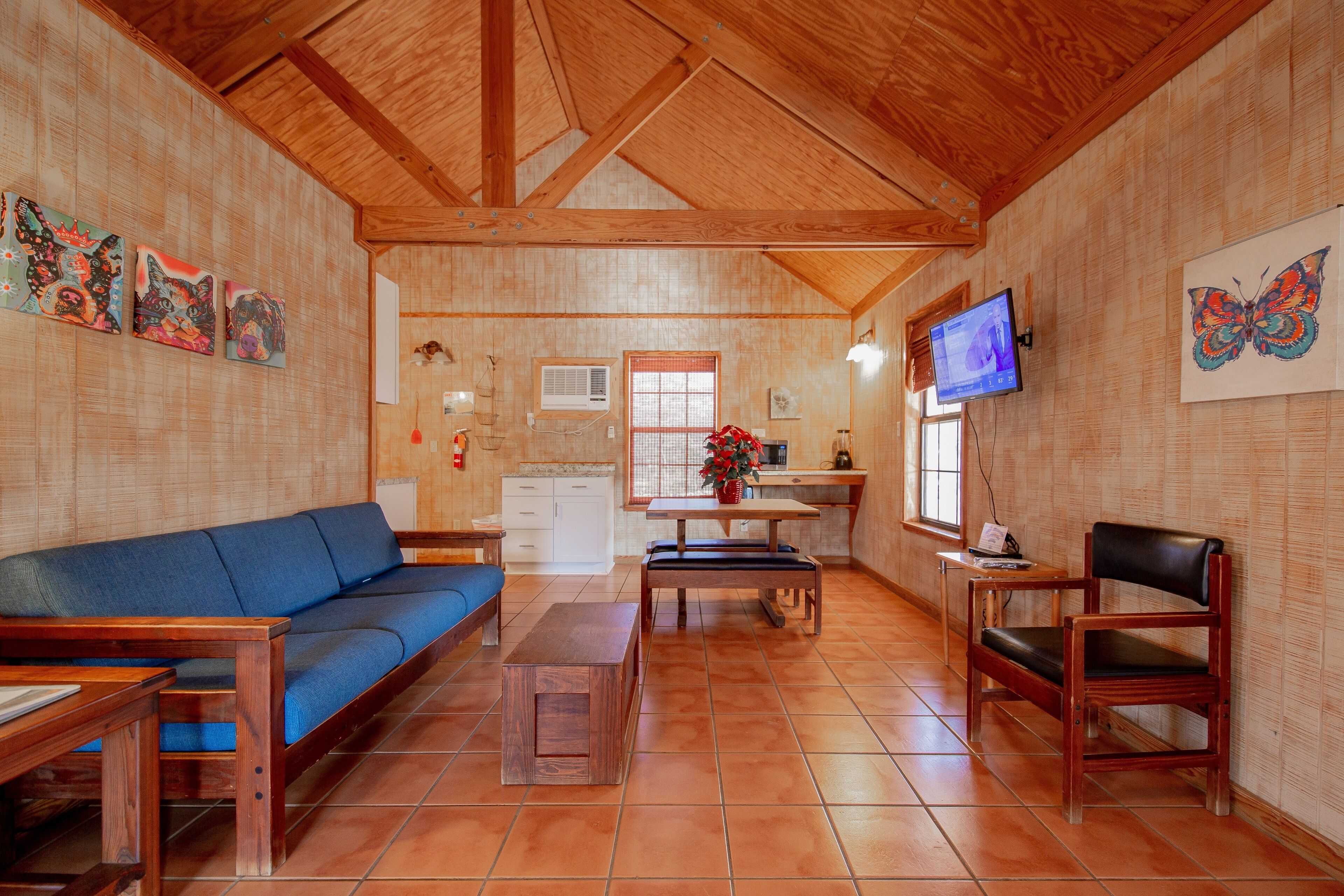 Seven Bluff Cabins