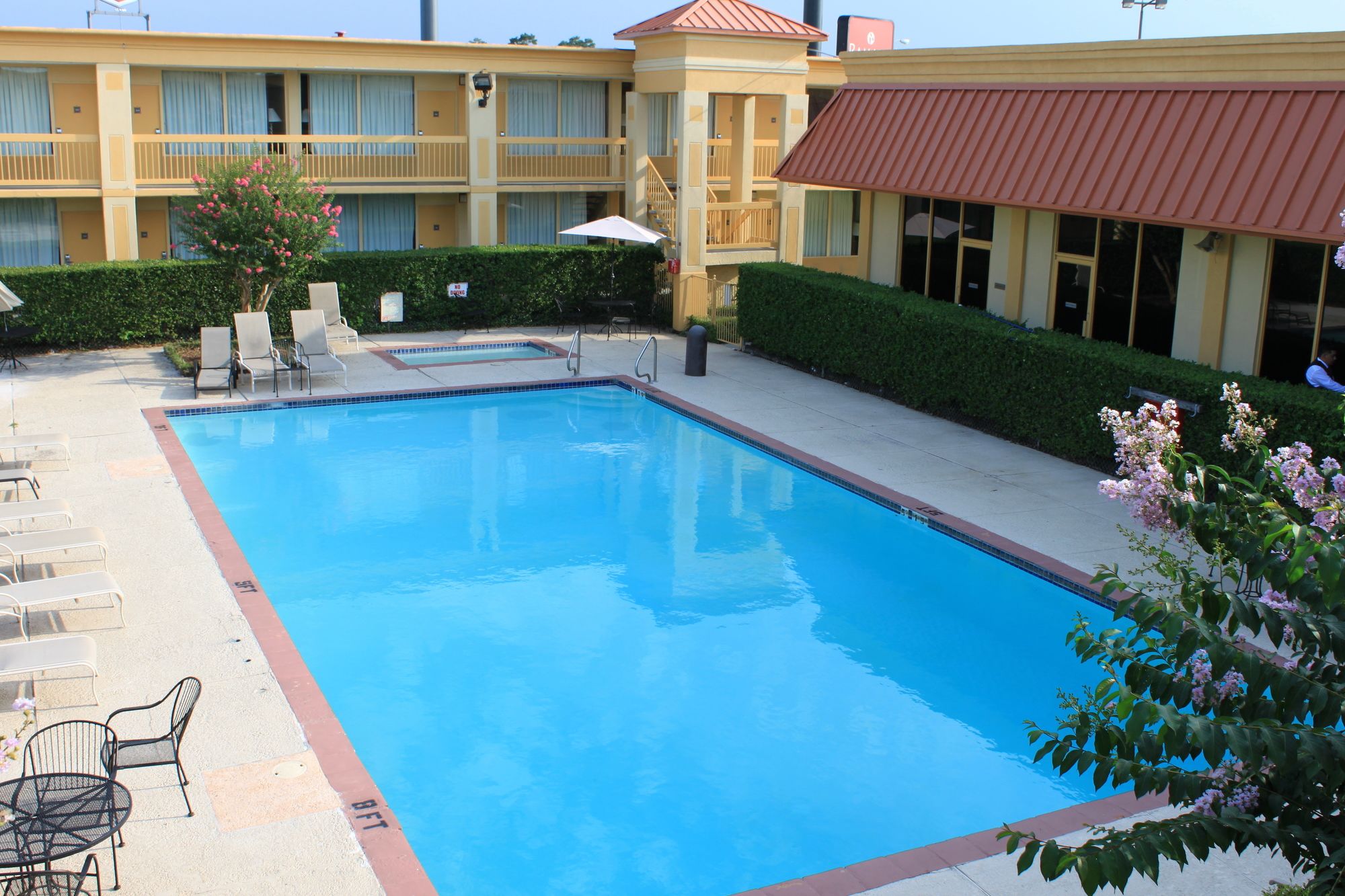 Hotel Elev8