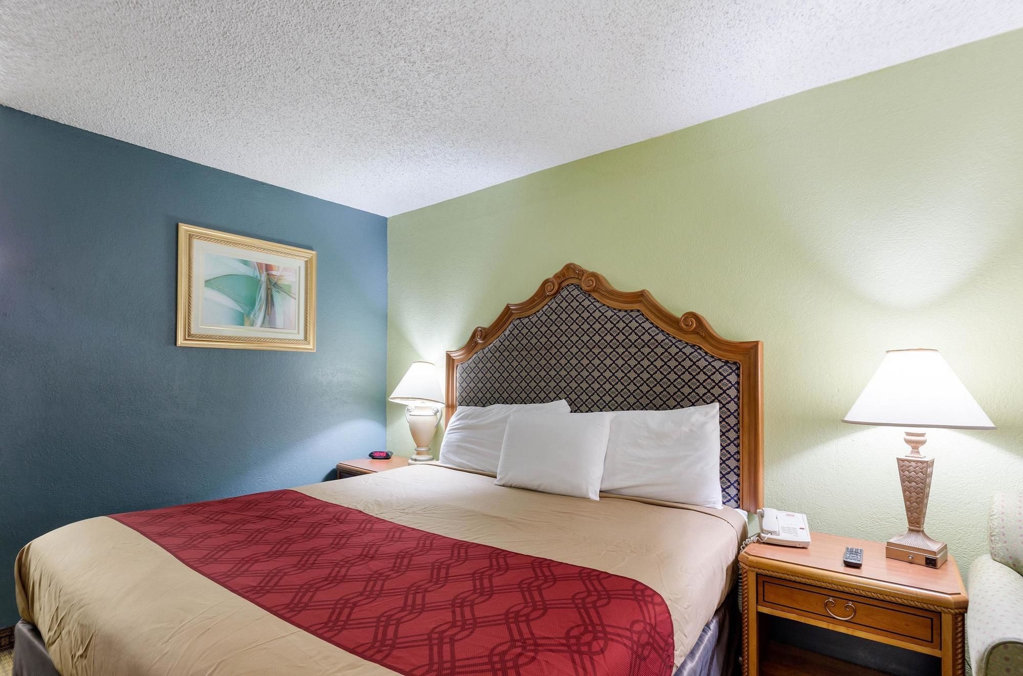 Hotel Elev8