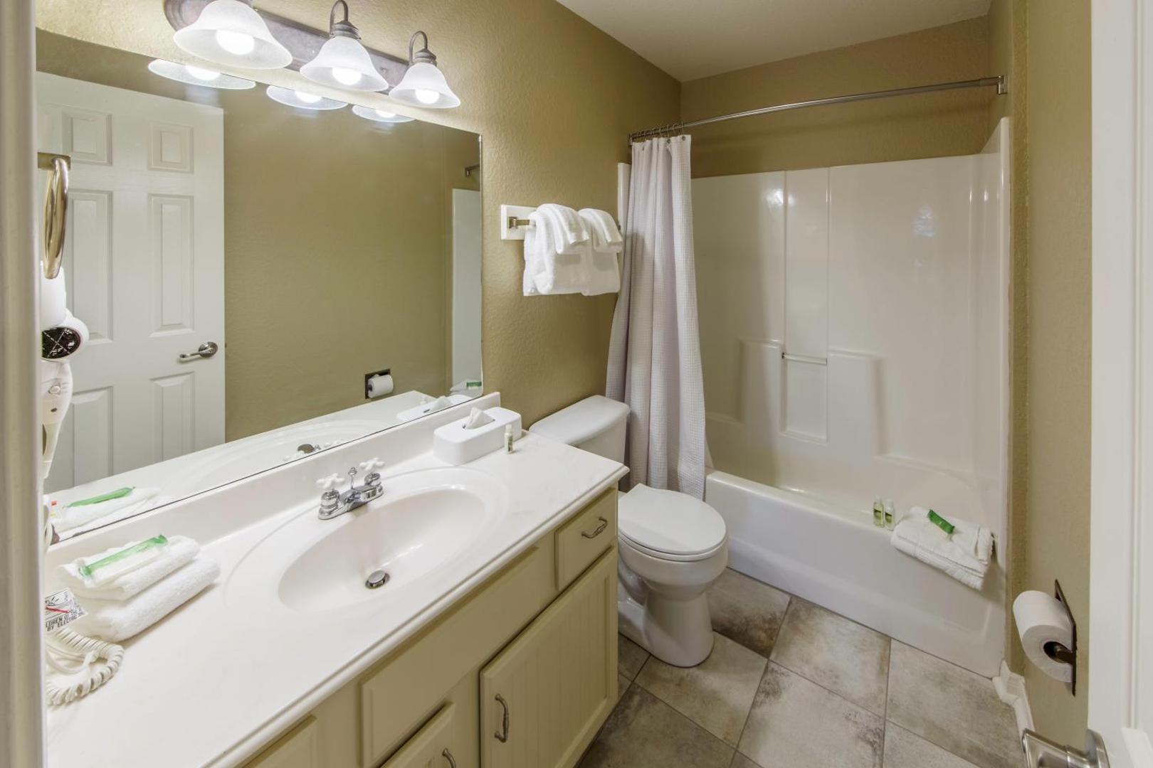 Holiday Inn Club Vacations Piney Shores Resort