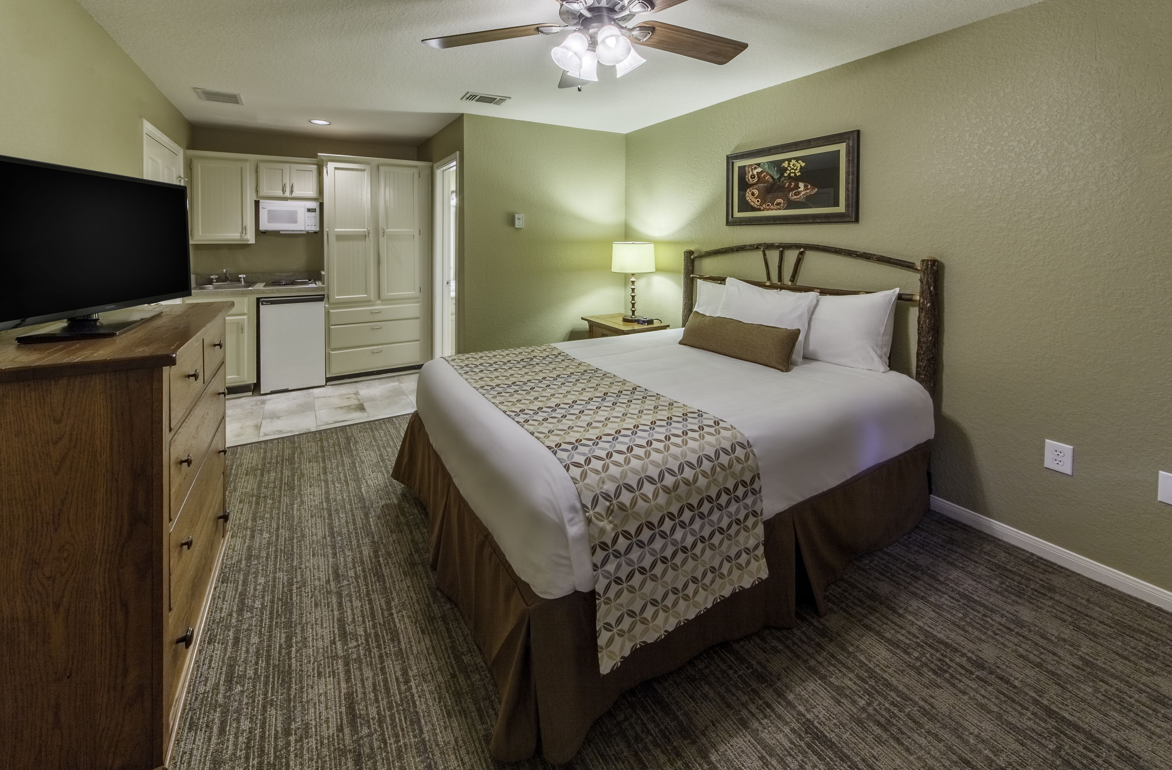 Holiday Inn Club Vacations Piney Shores Resort
