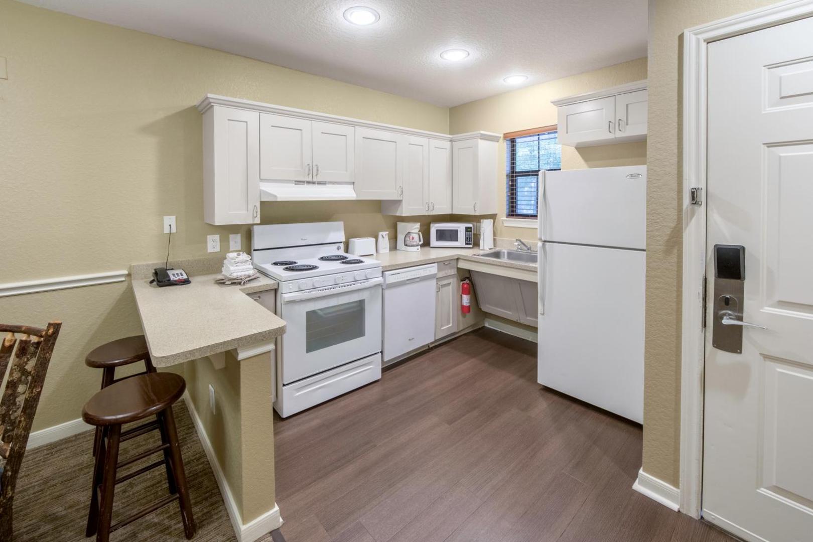 Holiday Inn Club Vacations Piney Shores Resort