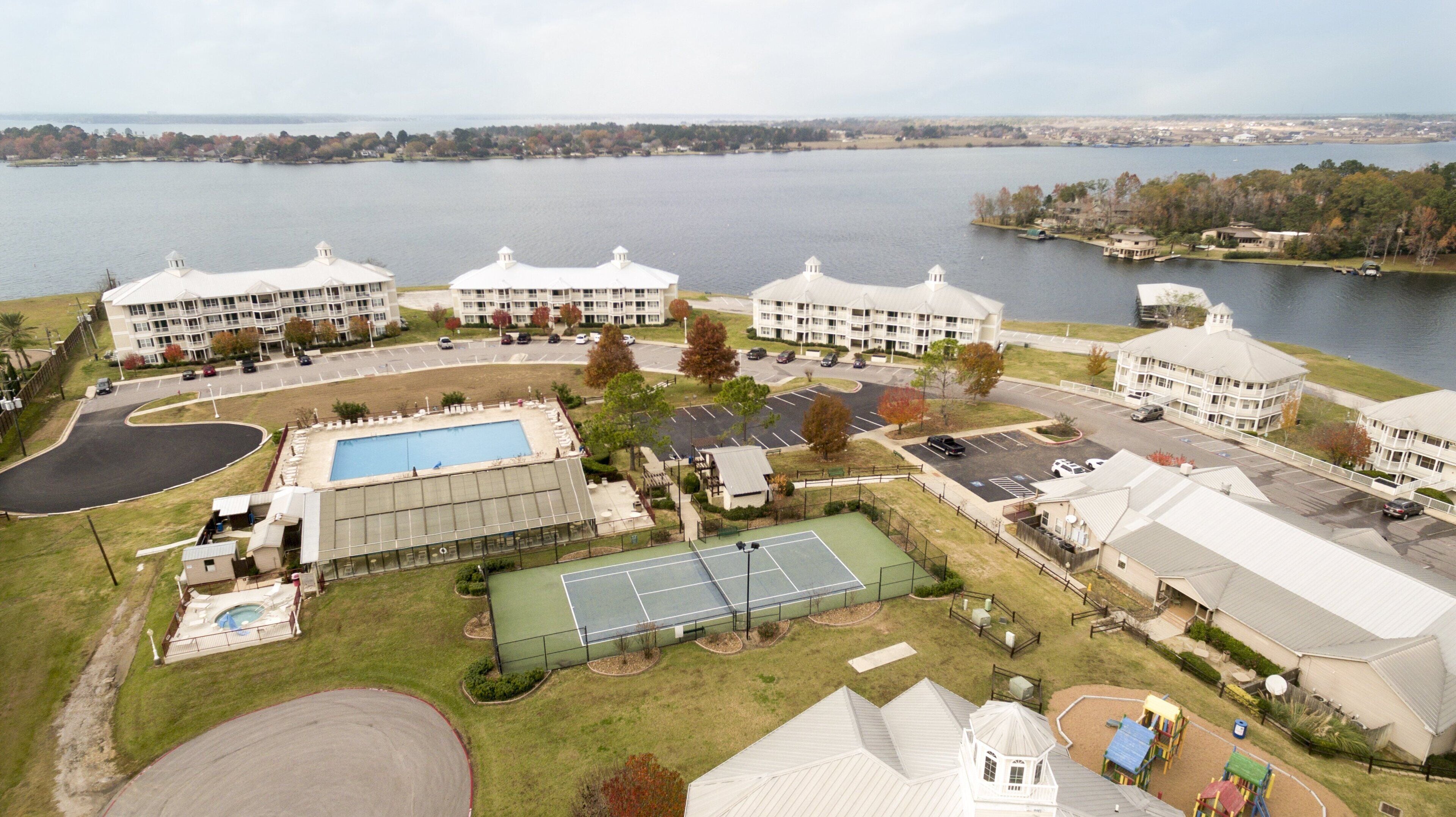 Holiday Inn Club Vacations Piney Shores Resort