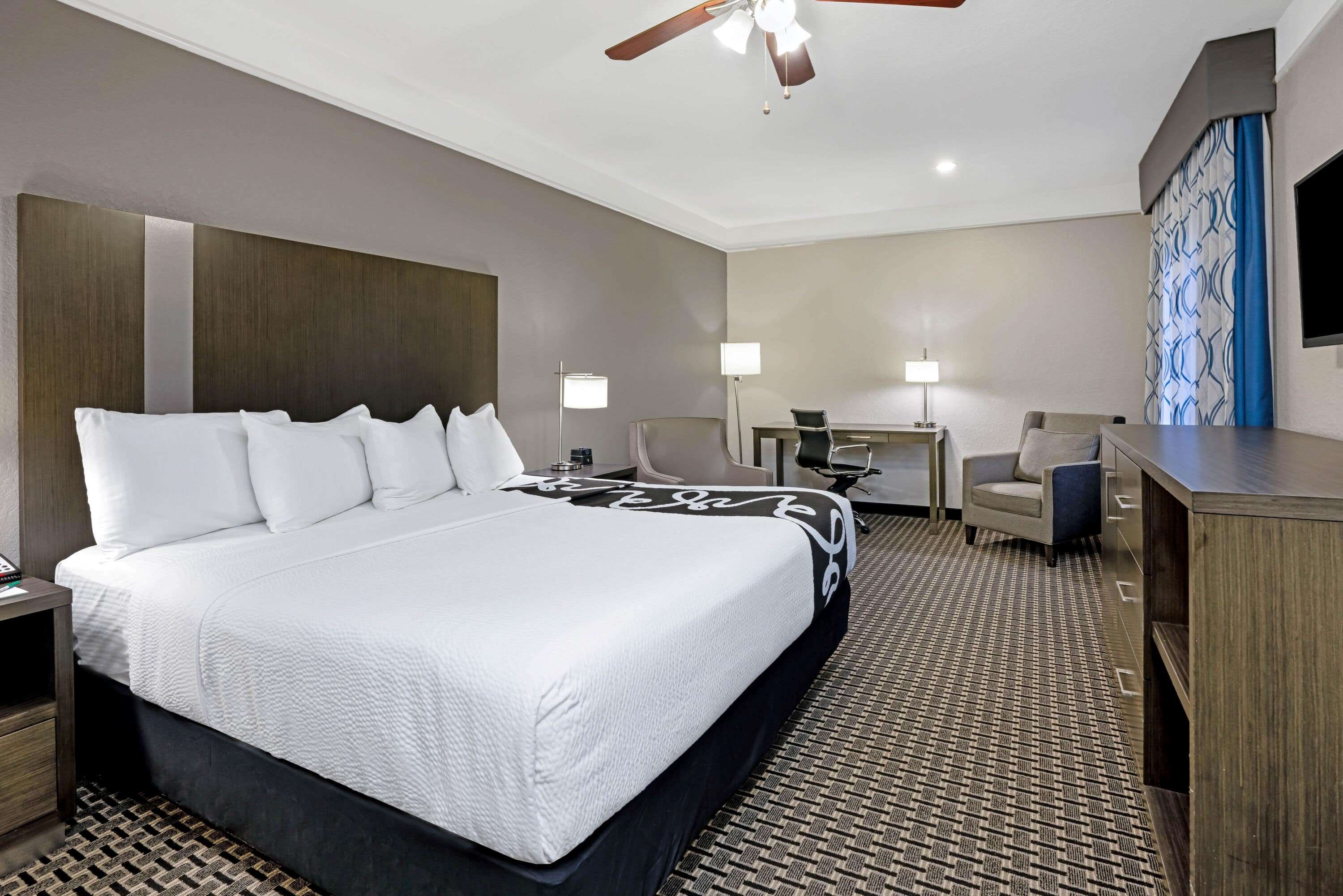 La Quinta Inn & Suites by Wyndham Conroe