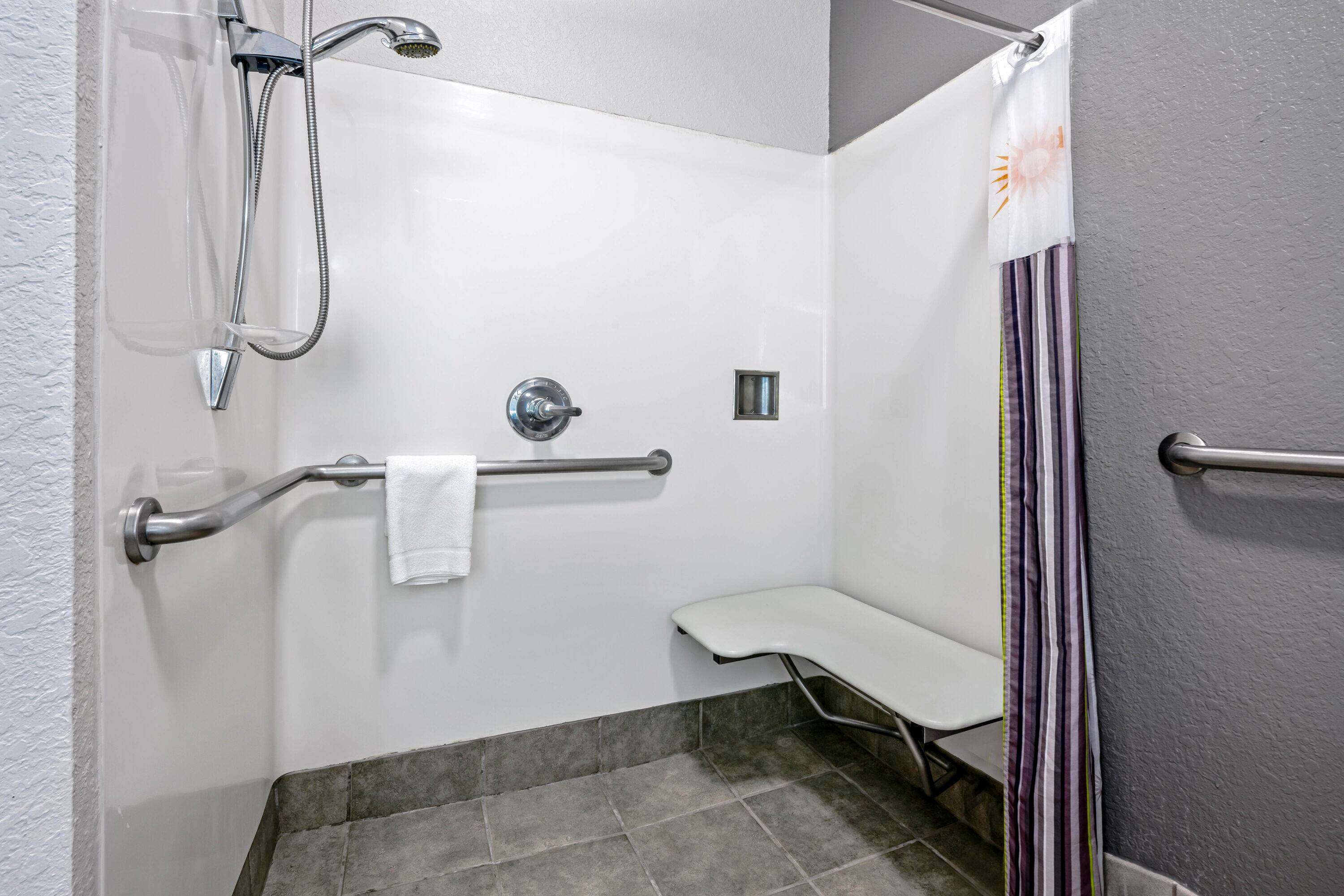La Quinta Inn & Suites by Wyndham Conroe
