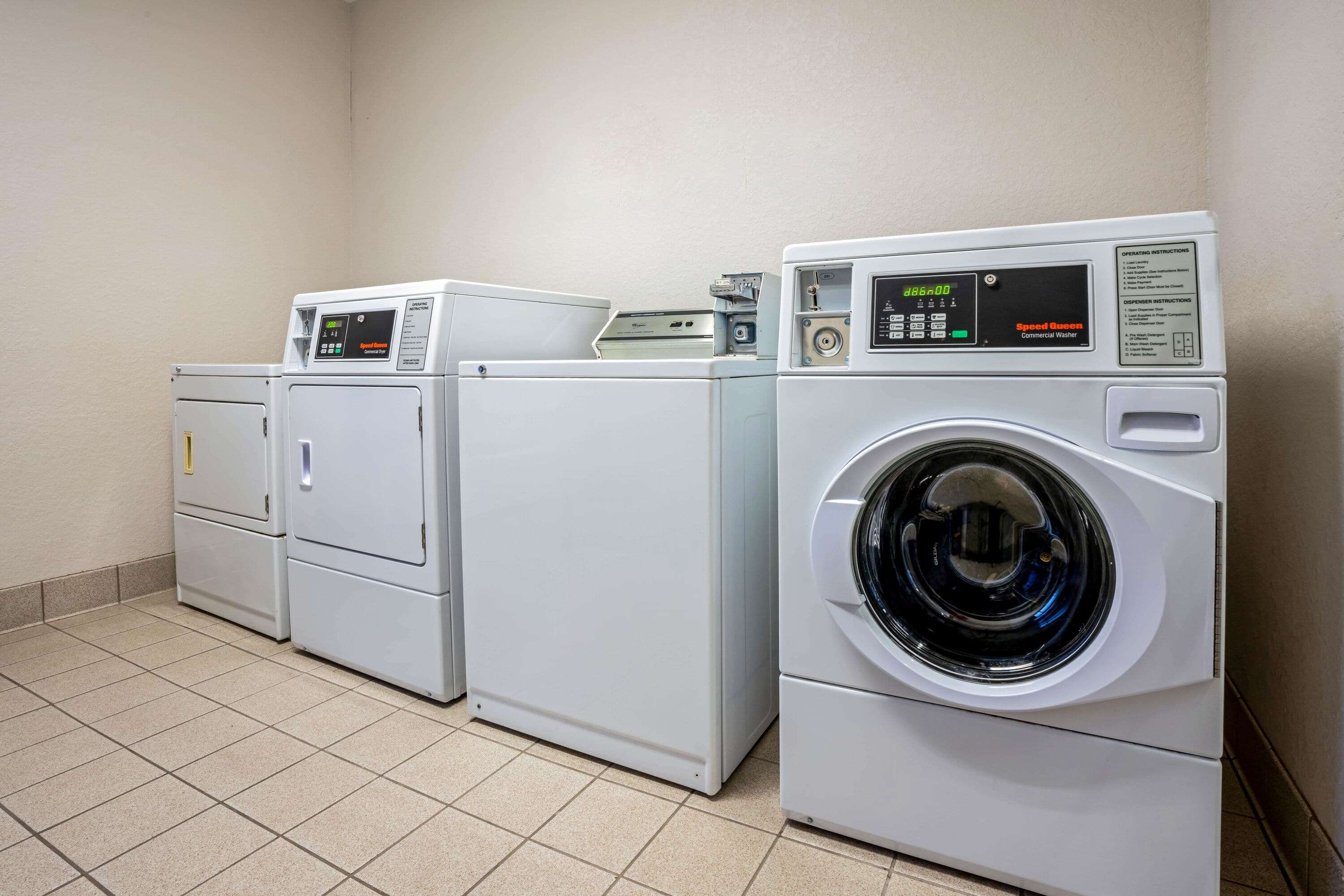 La Quinta Inn & Suites by Wyndham Conroe