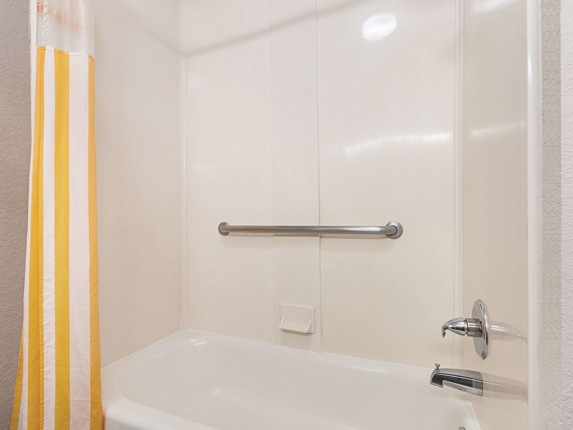 La Quinta Inn & Suites by Wyndham Conroe