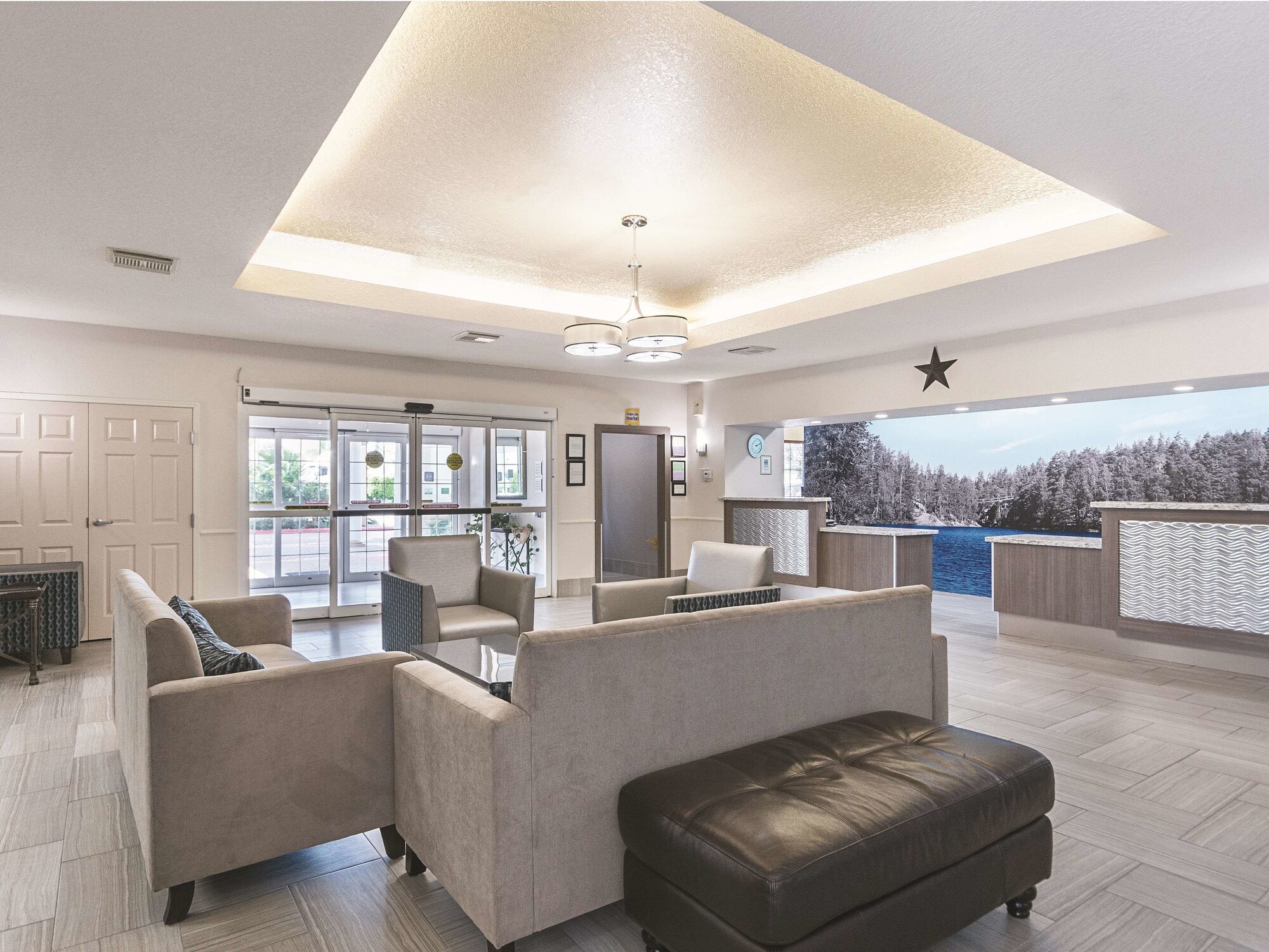 La Quinta Inn & Suites by Wyndham Conroe