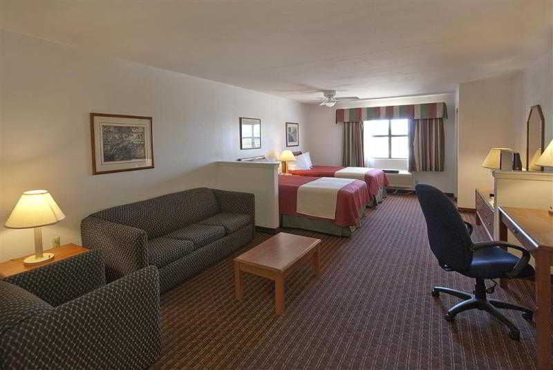 Best Western Inn & Suites