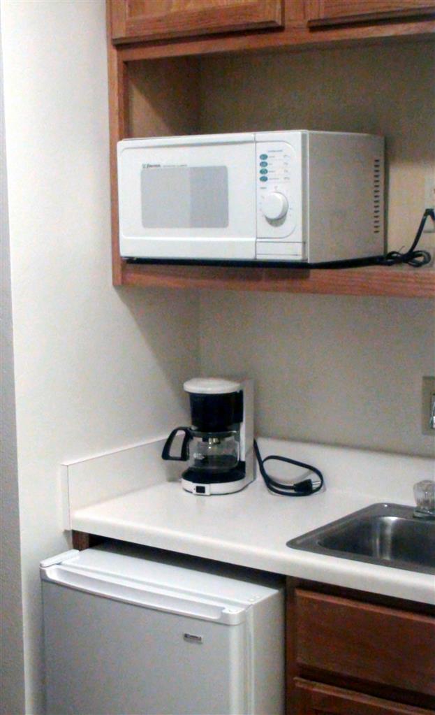 Best Western Inn & Suites