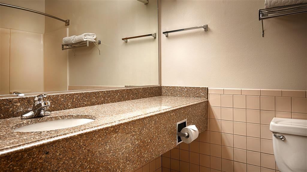 Best Western Inn & Suites