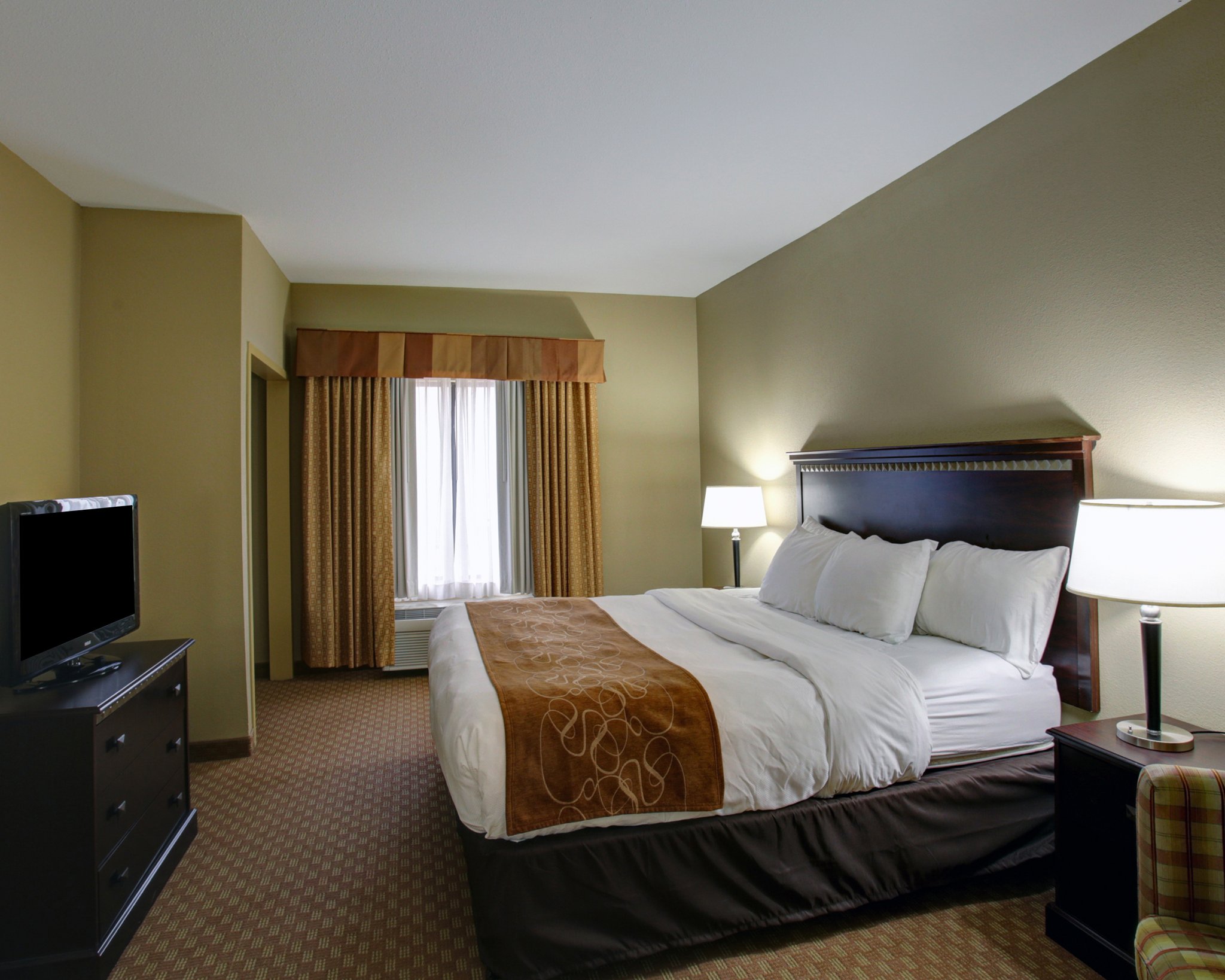 Quality Suites