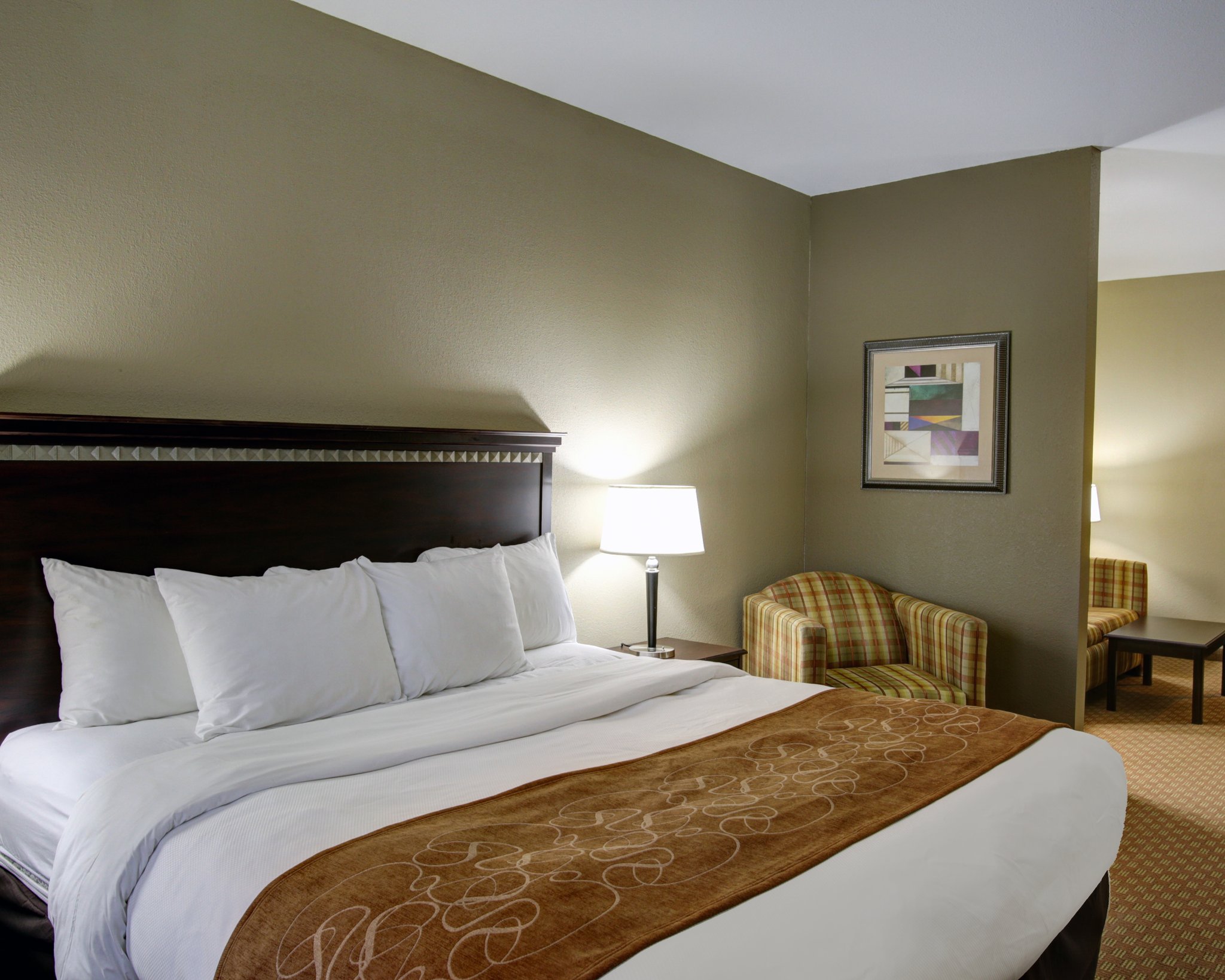 Quality Suites