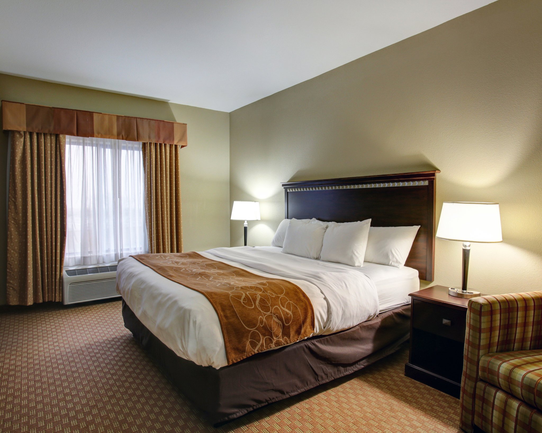 Quality Suites