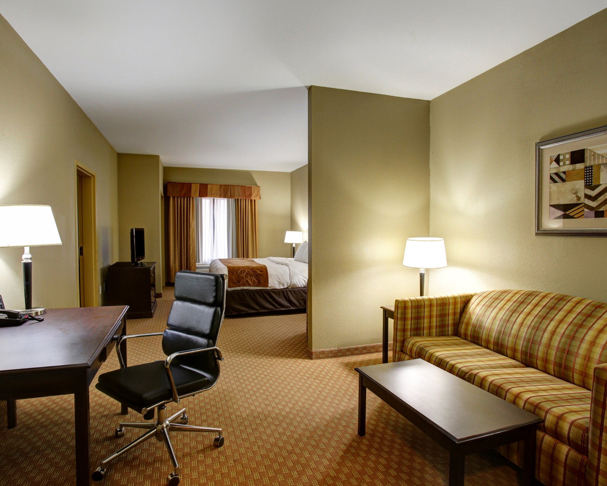 Quality Suites