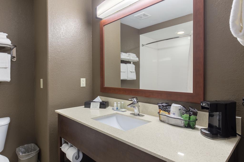Best Western Northwest Corpus Christi Inn & Suites