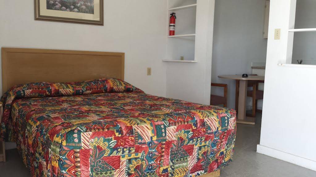 Budget Inn By OYO Corpus Christi Beach