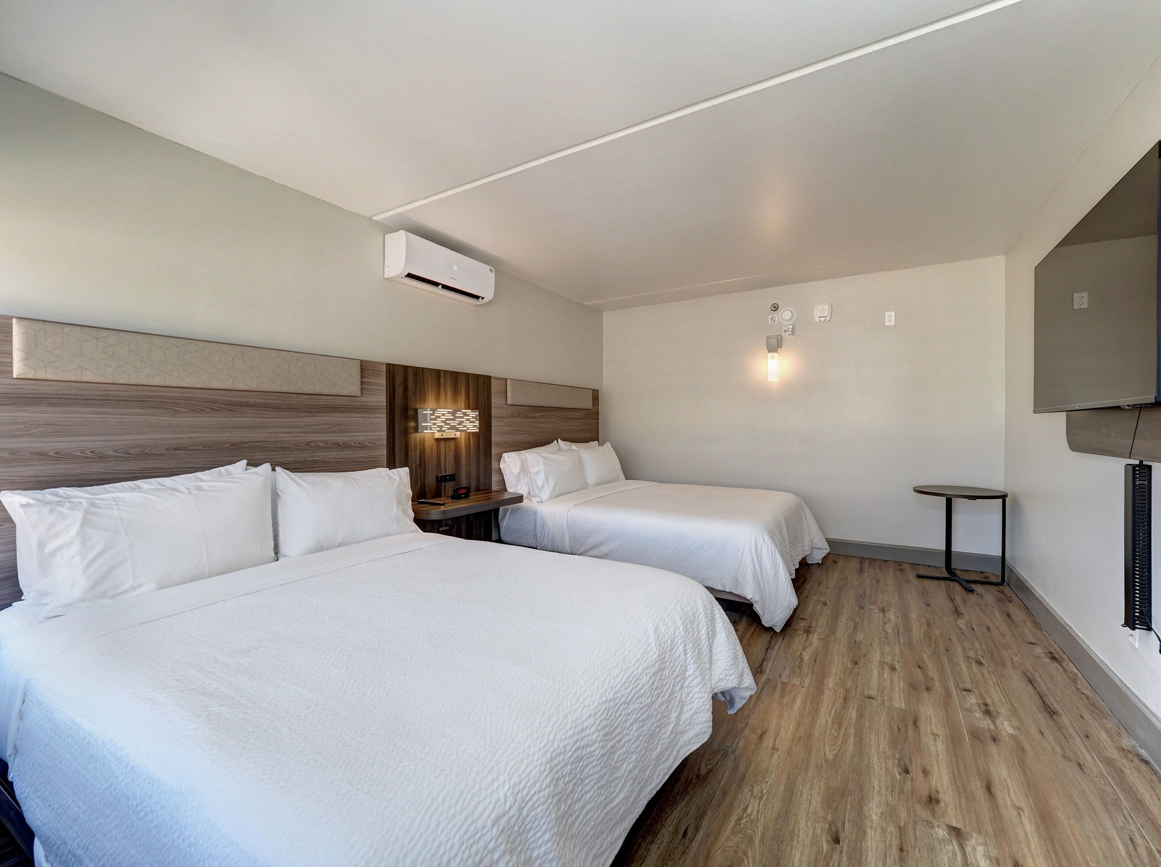 Holiday Inn Express Corpus Christi - Beachfront