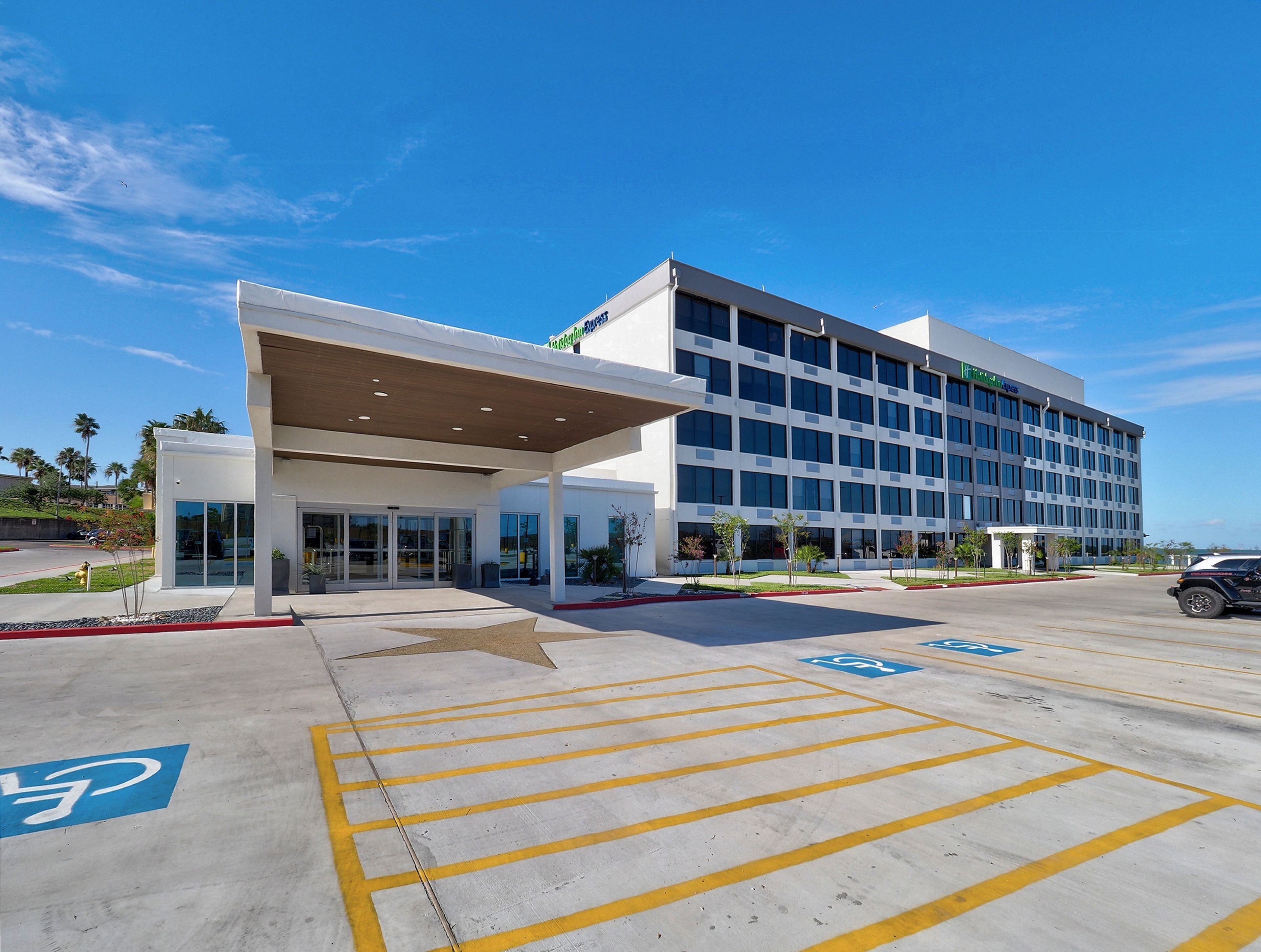 Holiday Inn Express Corpus Christi - Beachfront