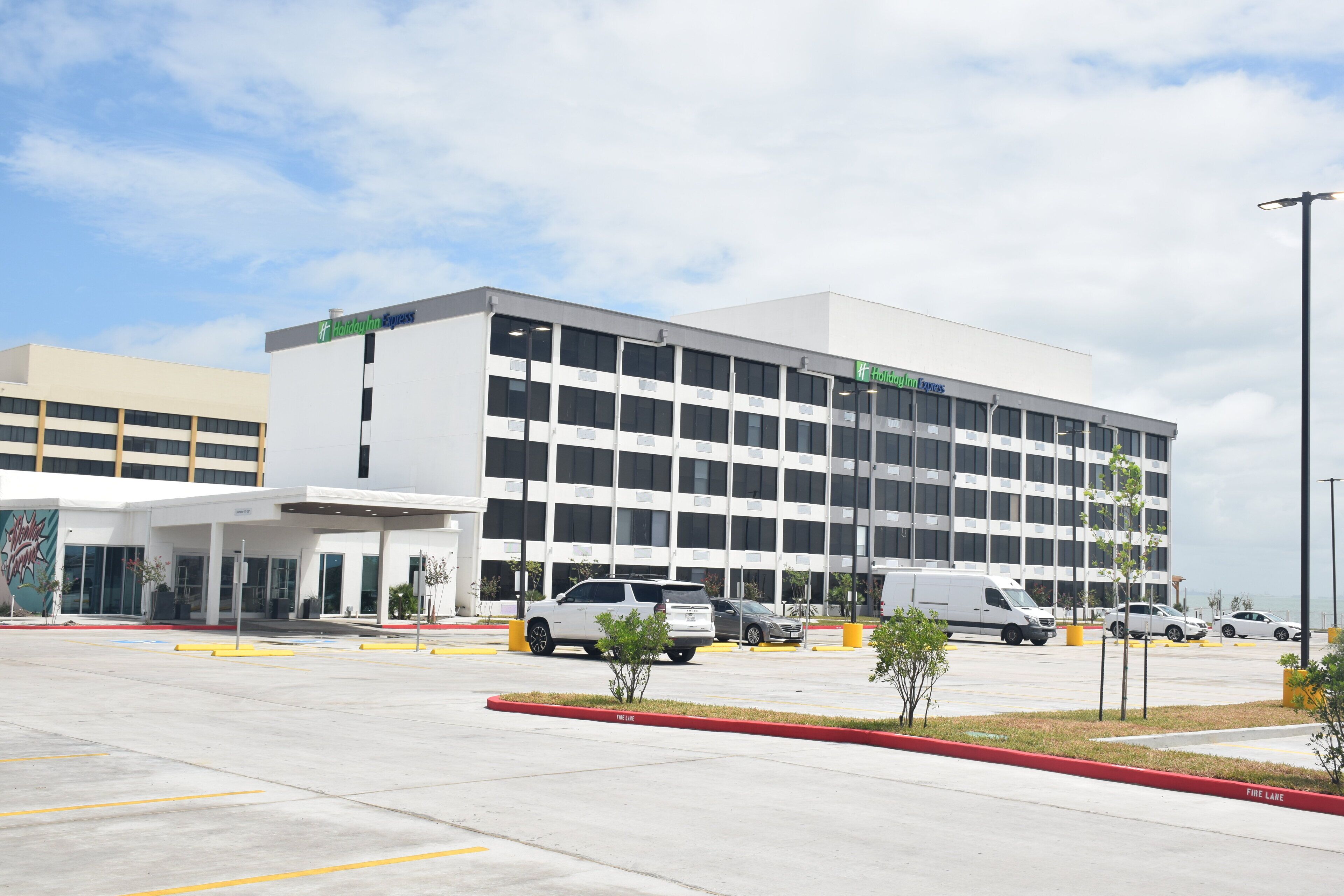 Holiday Inn Express Corpus Christi - Beachfront