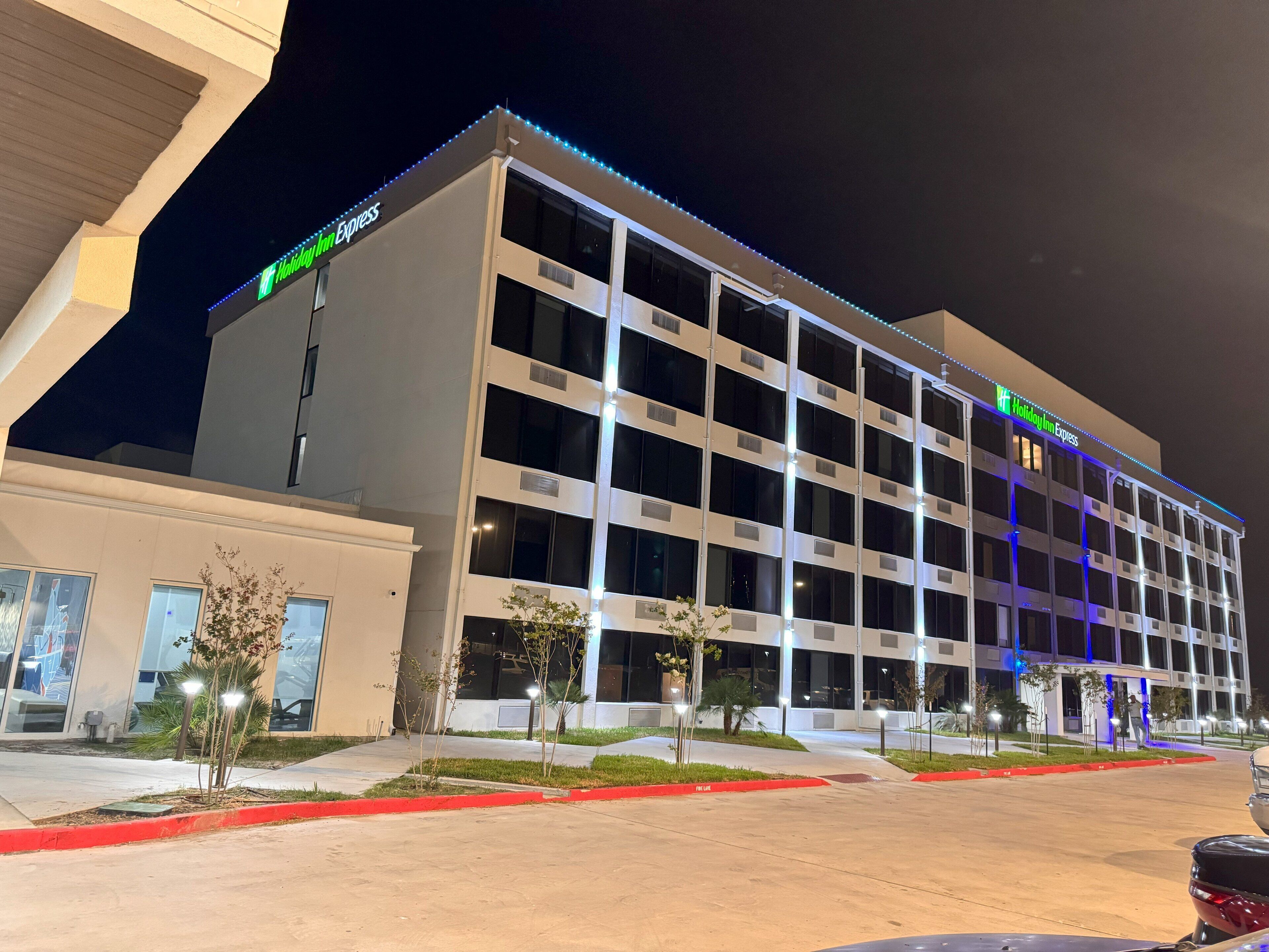 Holiday Inn Express Corpus Christi - Beachfront