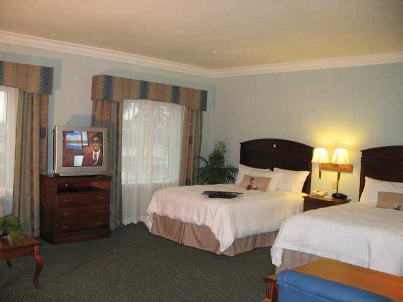 La Quinta Inn & Suites by Wyndham Corpus Christi-N Padre Isl