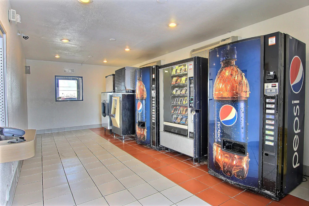 Motel 6 Corpus Christi East - North Padre
