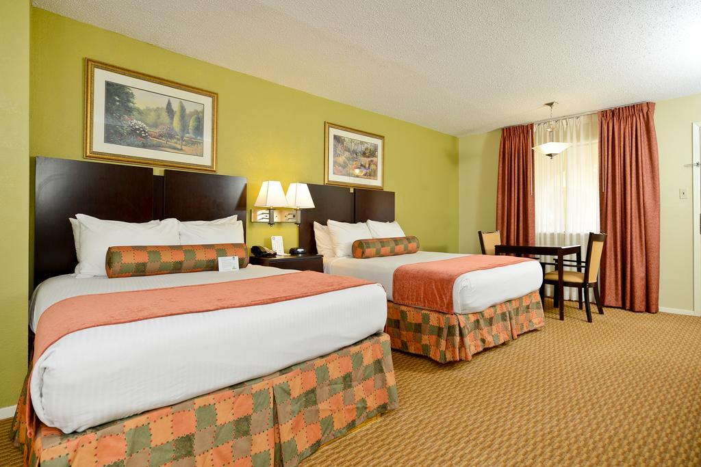 Super 8 by Wyndham Corpus Christi Northwest