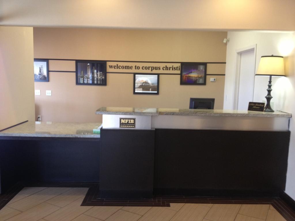 Rodeway Inn & Suites
