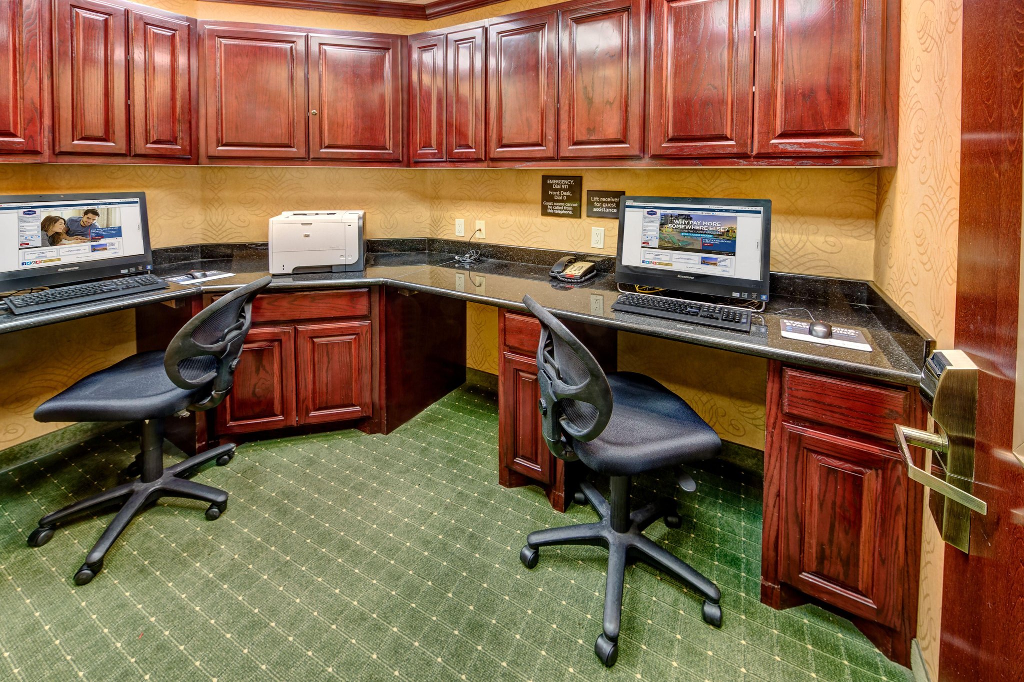Hampton Inn & Suites Corsicana