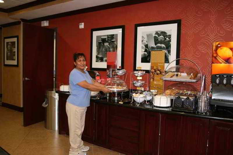 Hampton Inn & Suites Corsicana