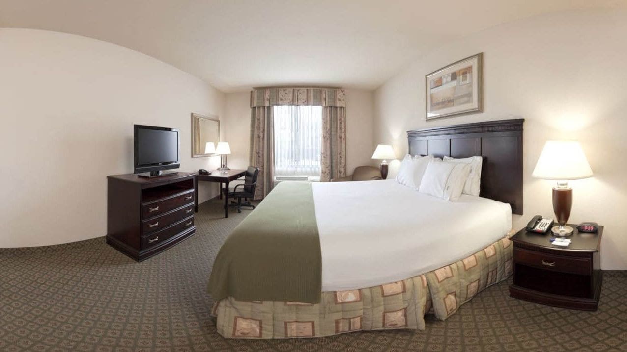 Holiday Inn Express Hotel & Suites Corsicana I-45